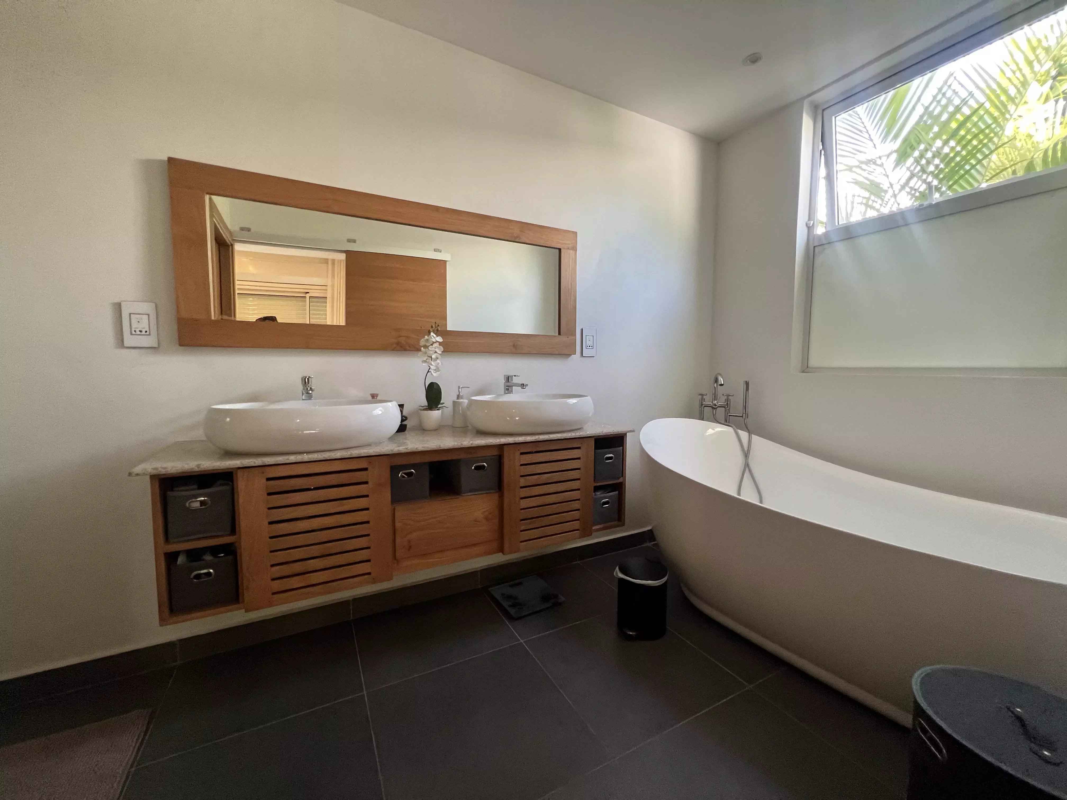 B208129f8134099d096aebf9512ece93 655068457c 4032 original - Attribut alt par défaut.