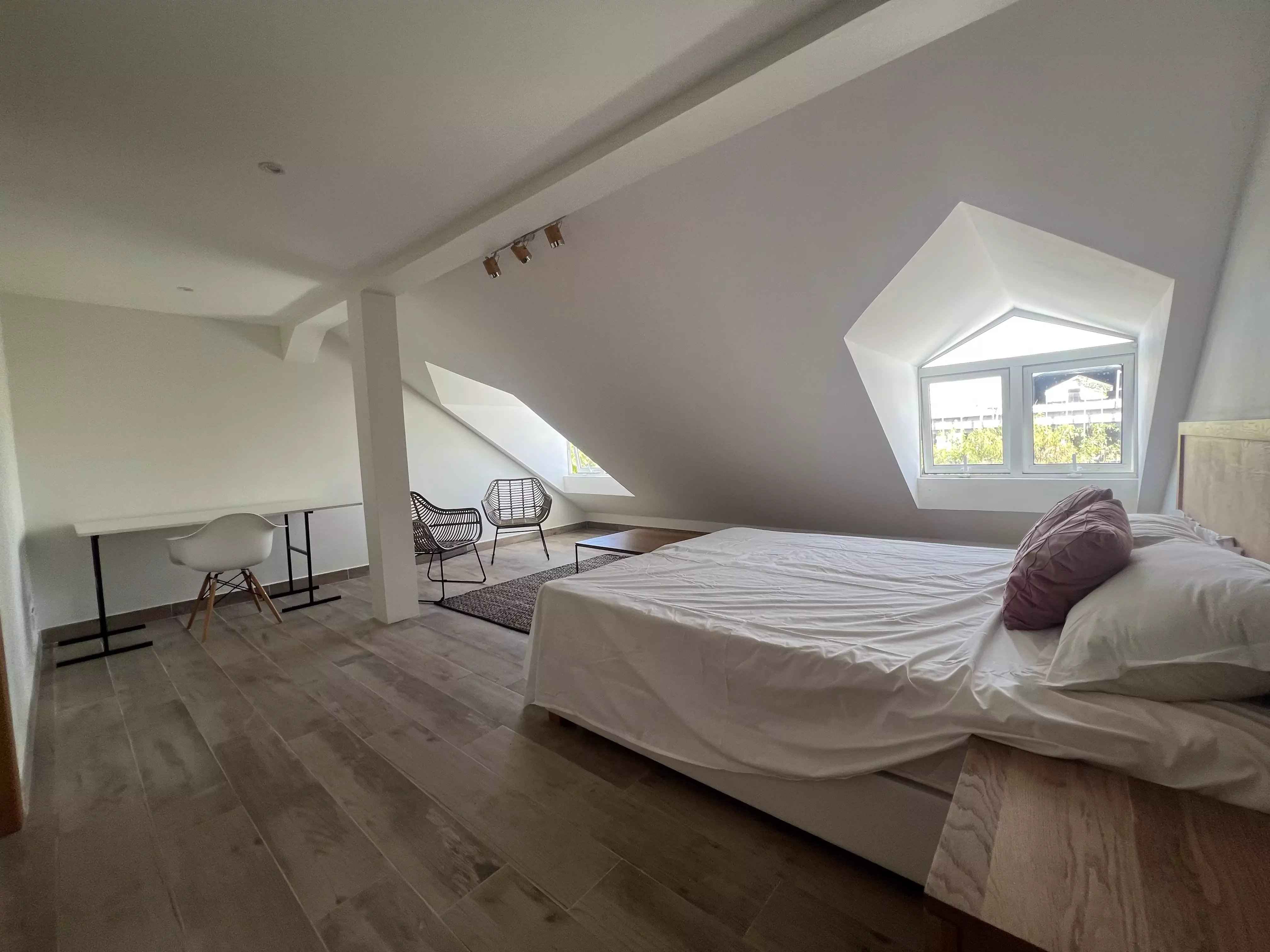 407a4f051fec8ca31f651493b73b02ba cf01b0b7f6 4032 original - Attribut alt par défaut.