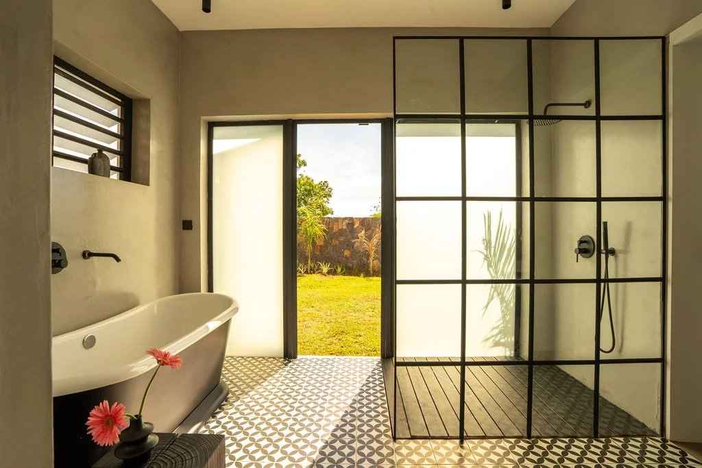 4eb1c97ecda4863053a496654f353f9a 144ed993ff 1024 original - Translation missing: en.helpers.application.image_tag.default_alt