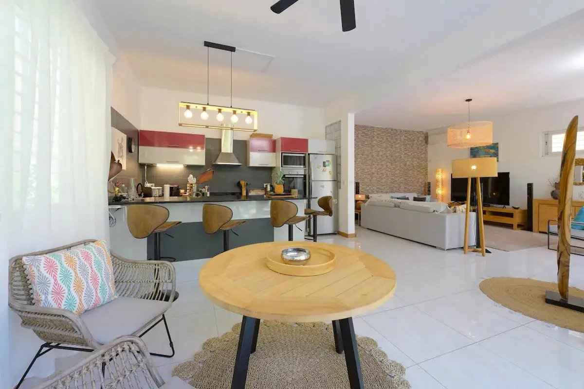 D31494599a3585942858a2a1c30eaaf8 ac3f5f4905 1200 original - Attribut alt par défaut.