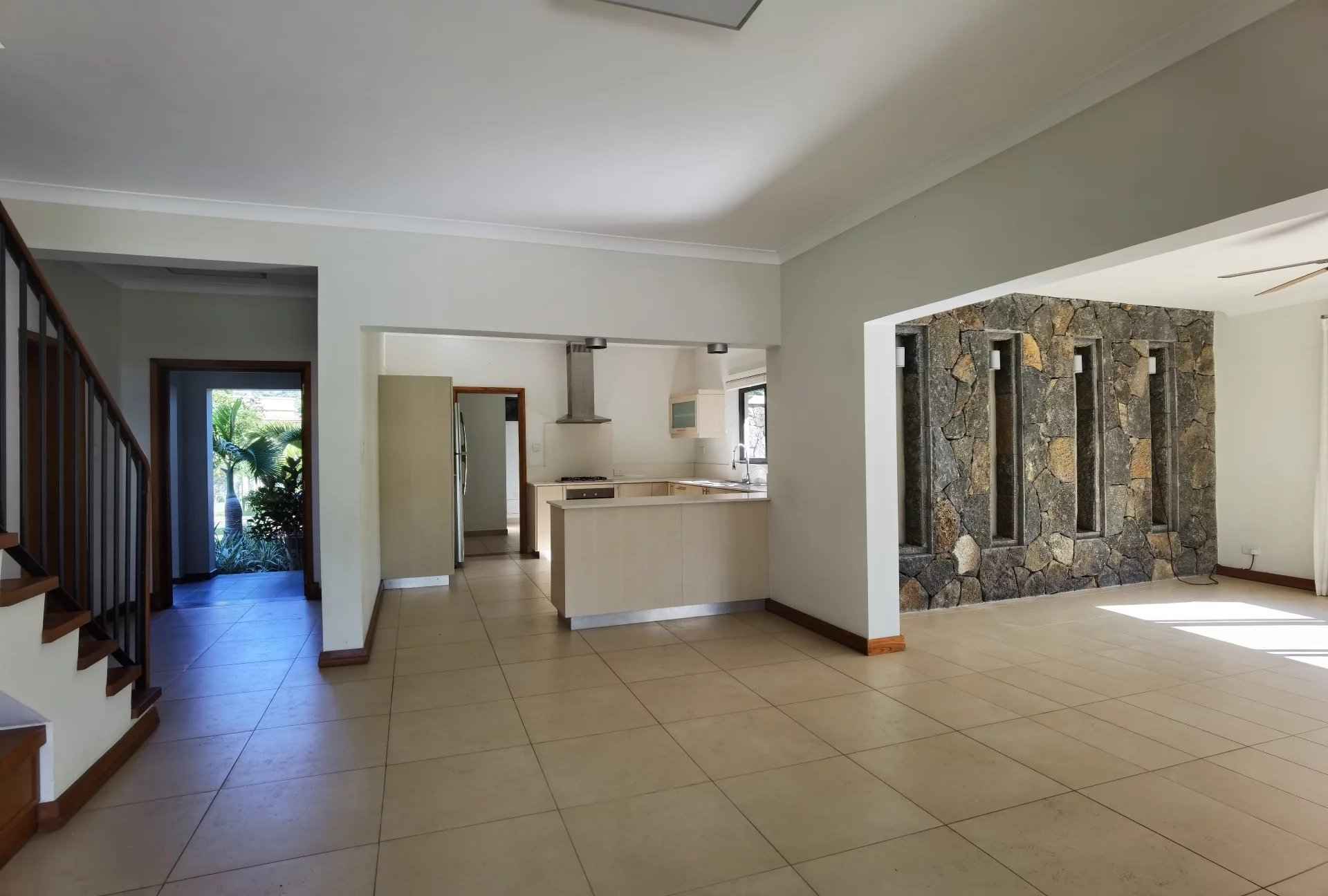 C083b02cdba44efc161bcc02edadf9ee 9bb69effed 1920 original - Attribut alt par défaut.