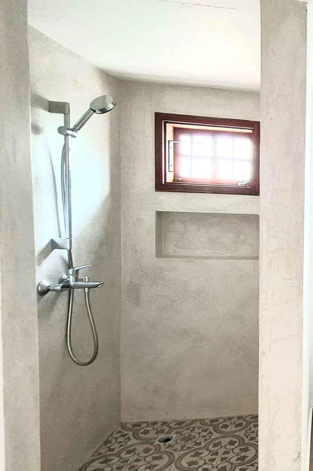 21c87533924ff6fd80f2e8106532fe9a b4fe7dcb19 1600 original - Attribut alt par défaut.