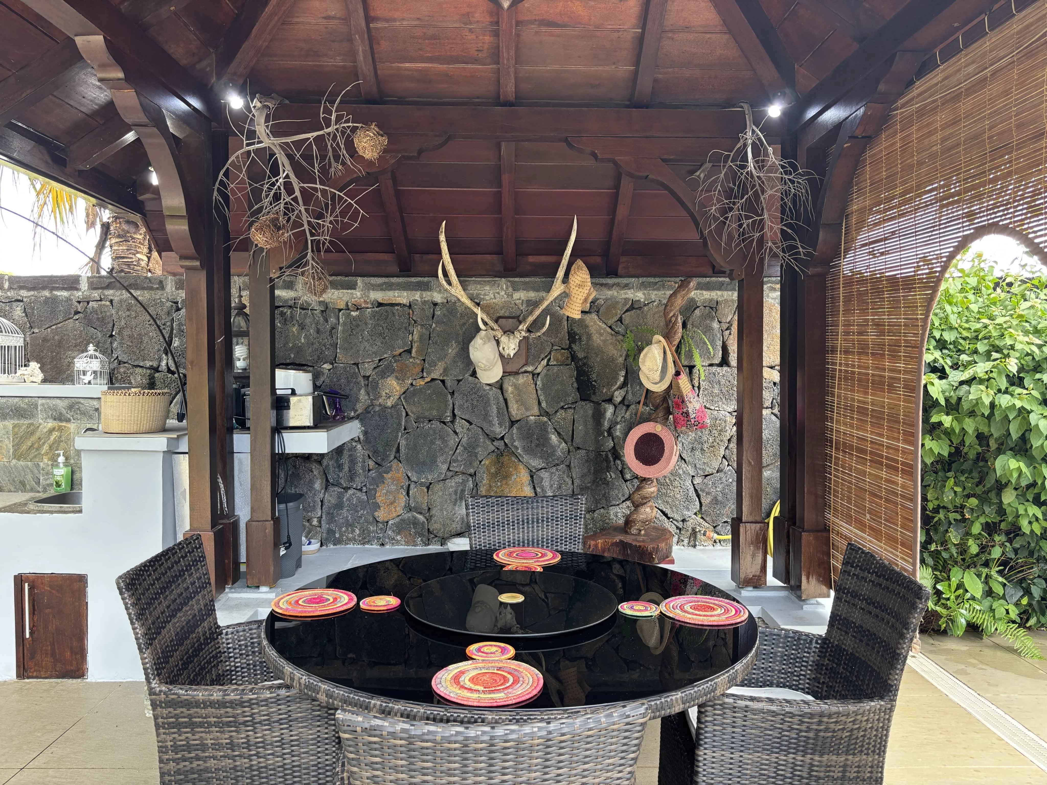 A5f579c6d6a498127767dc76c8942d3f b69badac0d 4096 original - Translation missing: en.helpers.application.image_tag.default_alt