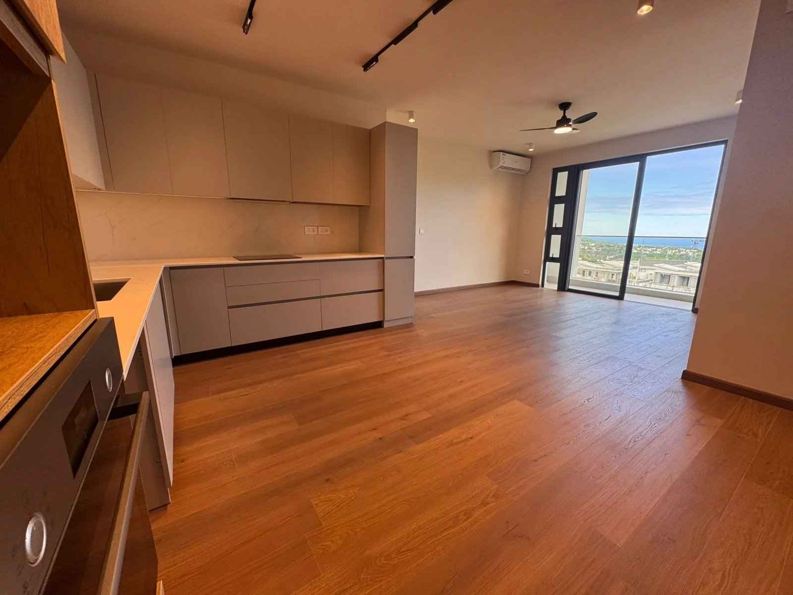 4d29f8d75e7bf878895186e16c0ddd03 31f9eff28c 1600 original - Translation missing: en.helpers.application.image_tag.default_alt