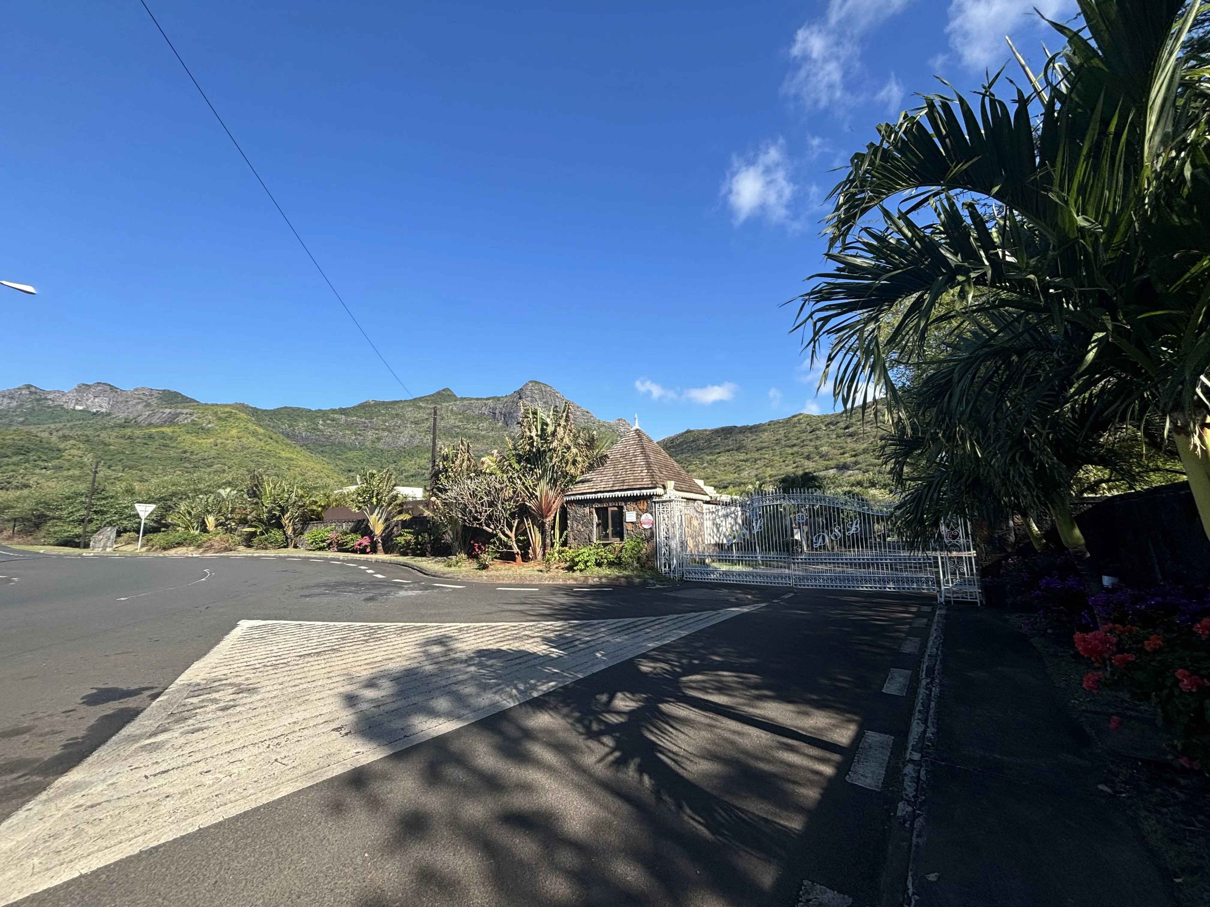 2c8d5a70ffcb7e778fa6574187719433 64aa09f8b9 4032 original - Translation missing: en.helpers.application.image_tag.default_alt