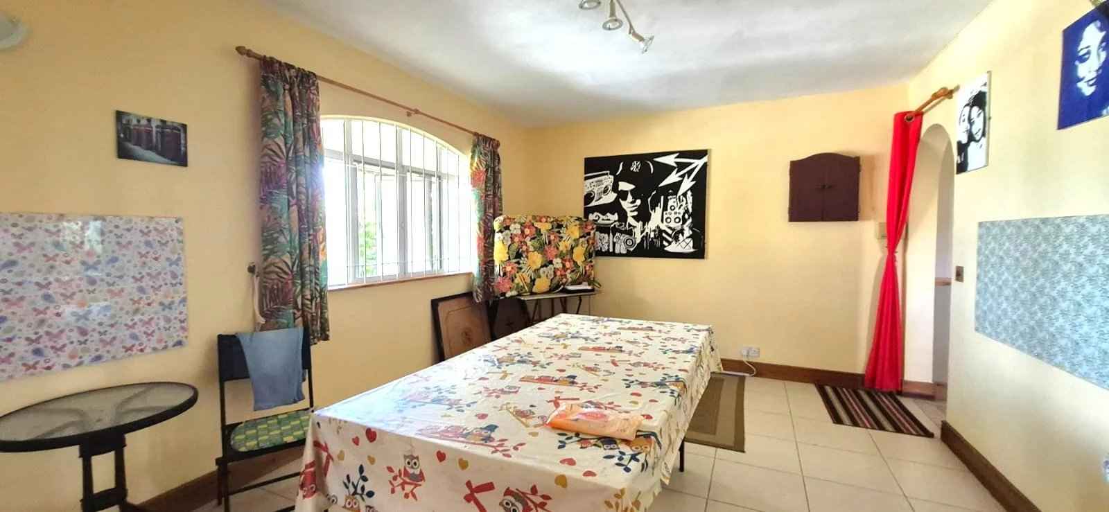 C9b18ea7dc63941572e8f32b2c9f2850 fefd72fc13 1600 original - Attribut alt par défaut.