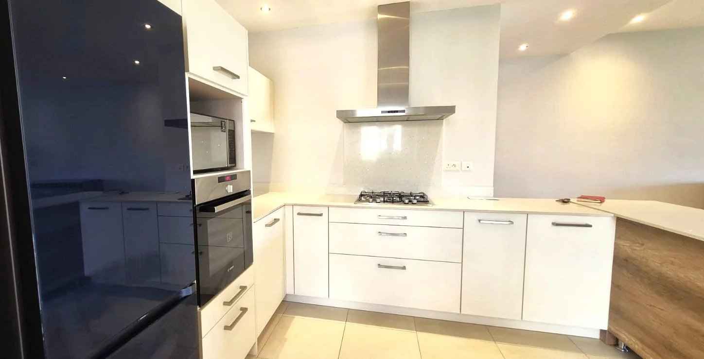 6c5c31a15d0160d0d09f02f9e5f211bc d56ee643cb 1448 original - Attribut alt par défaut.