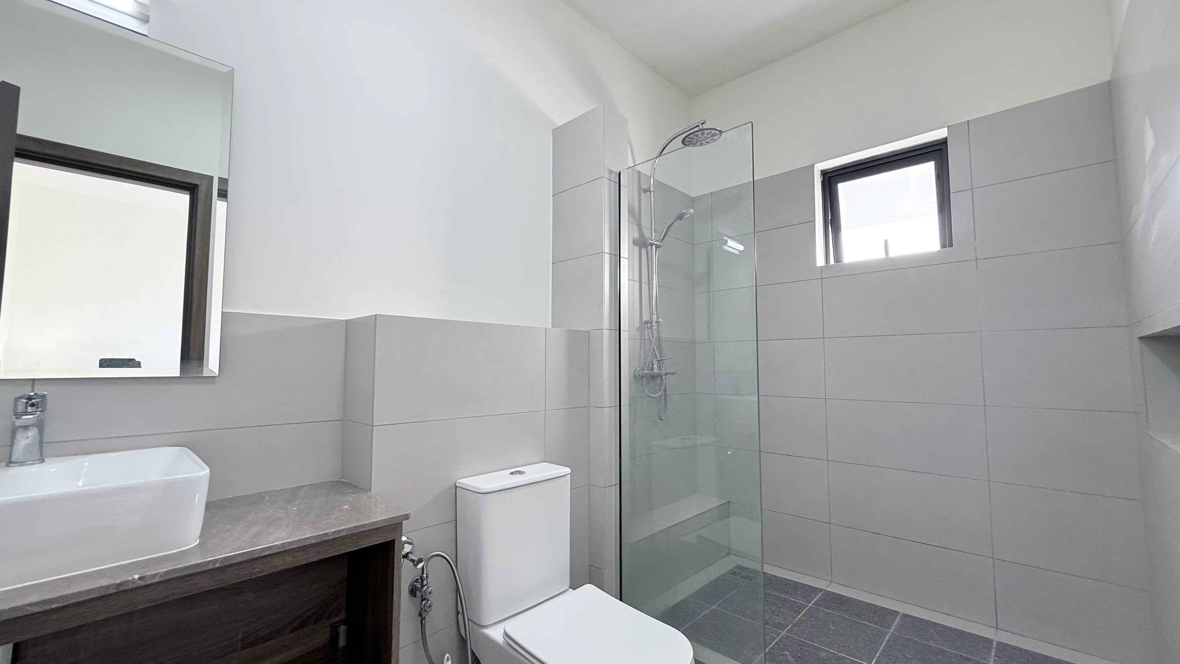 F5ffa389e1306371c7c79adfb220719d 6a05a8ce09 4032 original - Attribut alt par défaut.