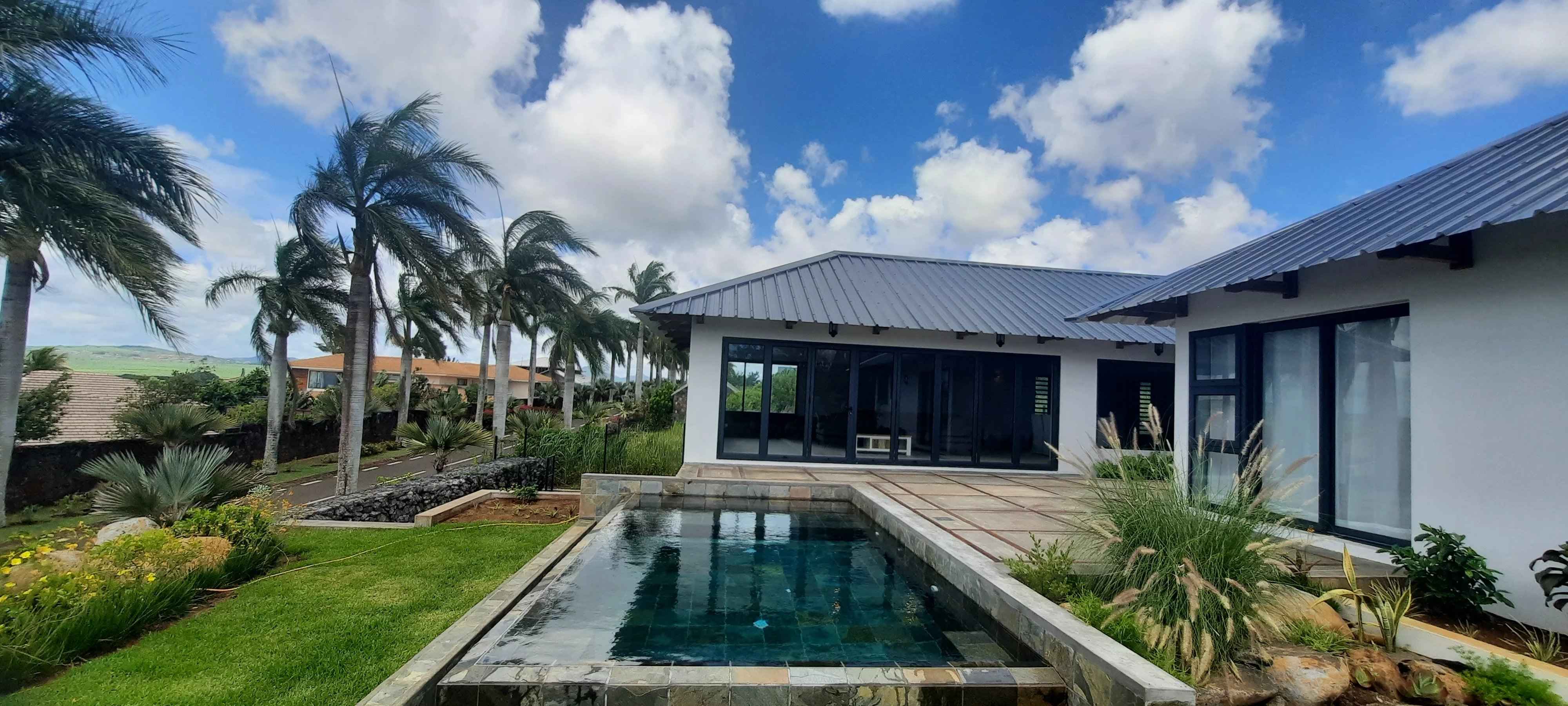 2220d689485fd29a6101145bf8844c2f eb87197c44 4000 original - Attribut alt par défaut.