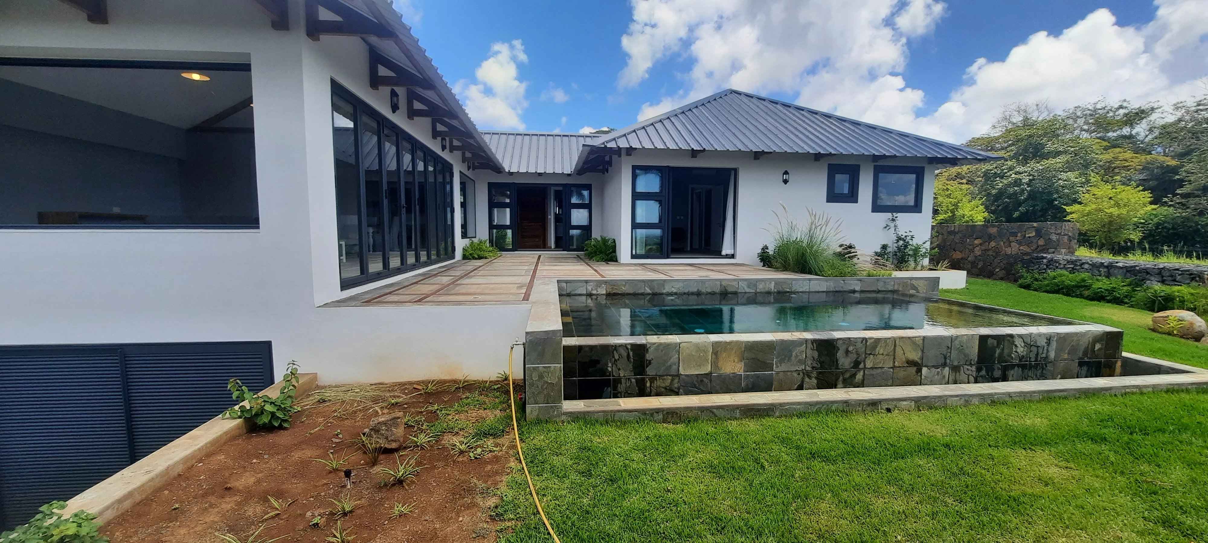 498463e78ce3f3502935fa9a89239ec6 5b7c777ad9 4000 original - Attribut alt par défaut.