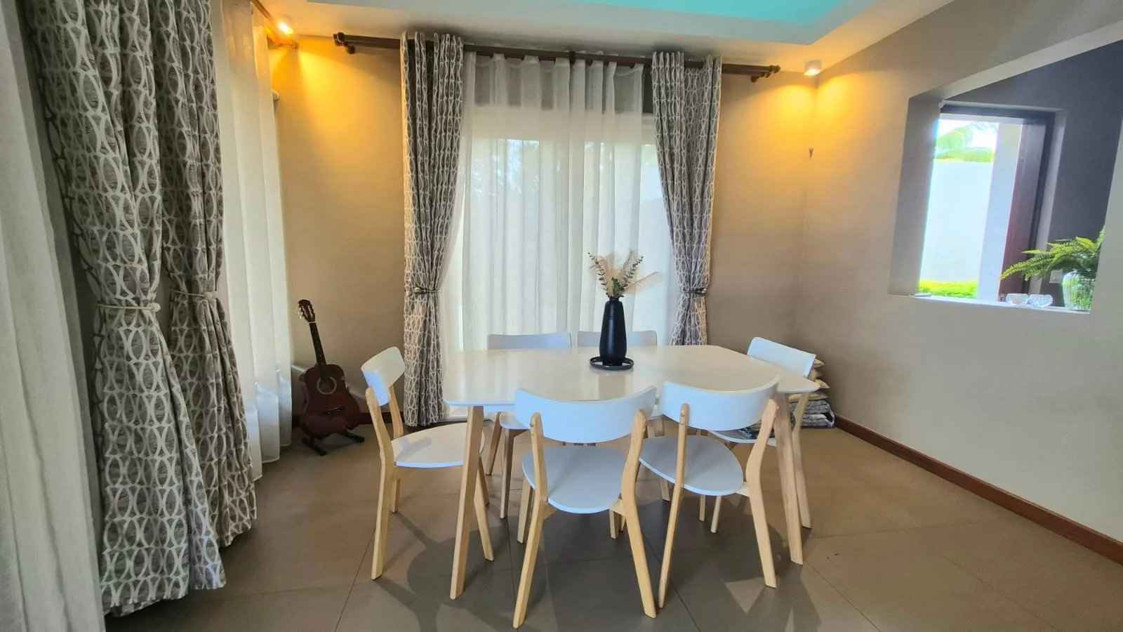 42c8de1bea03a6c5f4806d54320bc367 cbd43fca49 1600 original - Translation missing: en.helpers.application.image_tag.default_alt