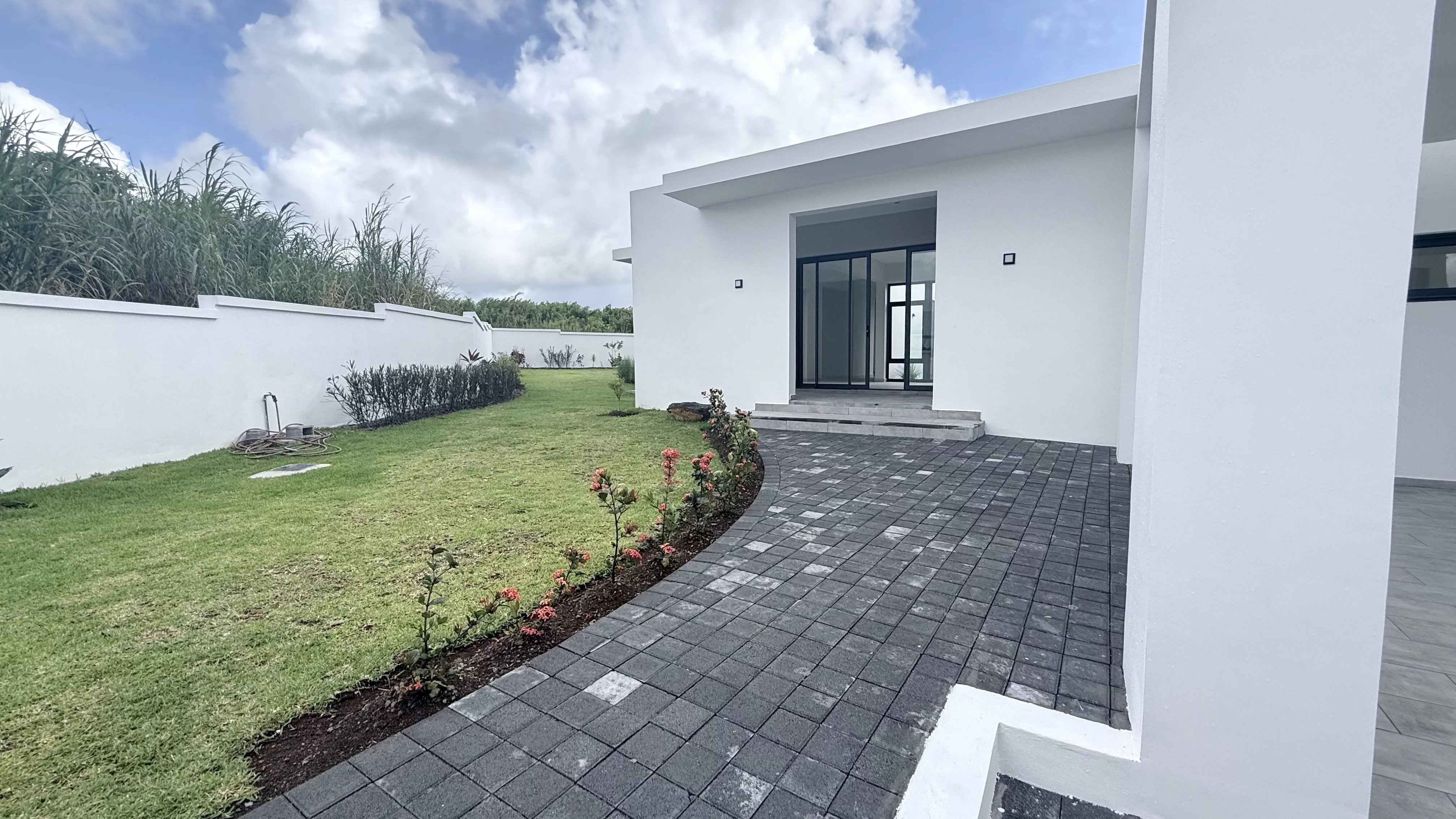 Db32542e880a80b519f797a14f9483ef 5c2e7bf874 4032 original - Attribut alt par défaut.