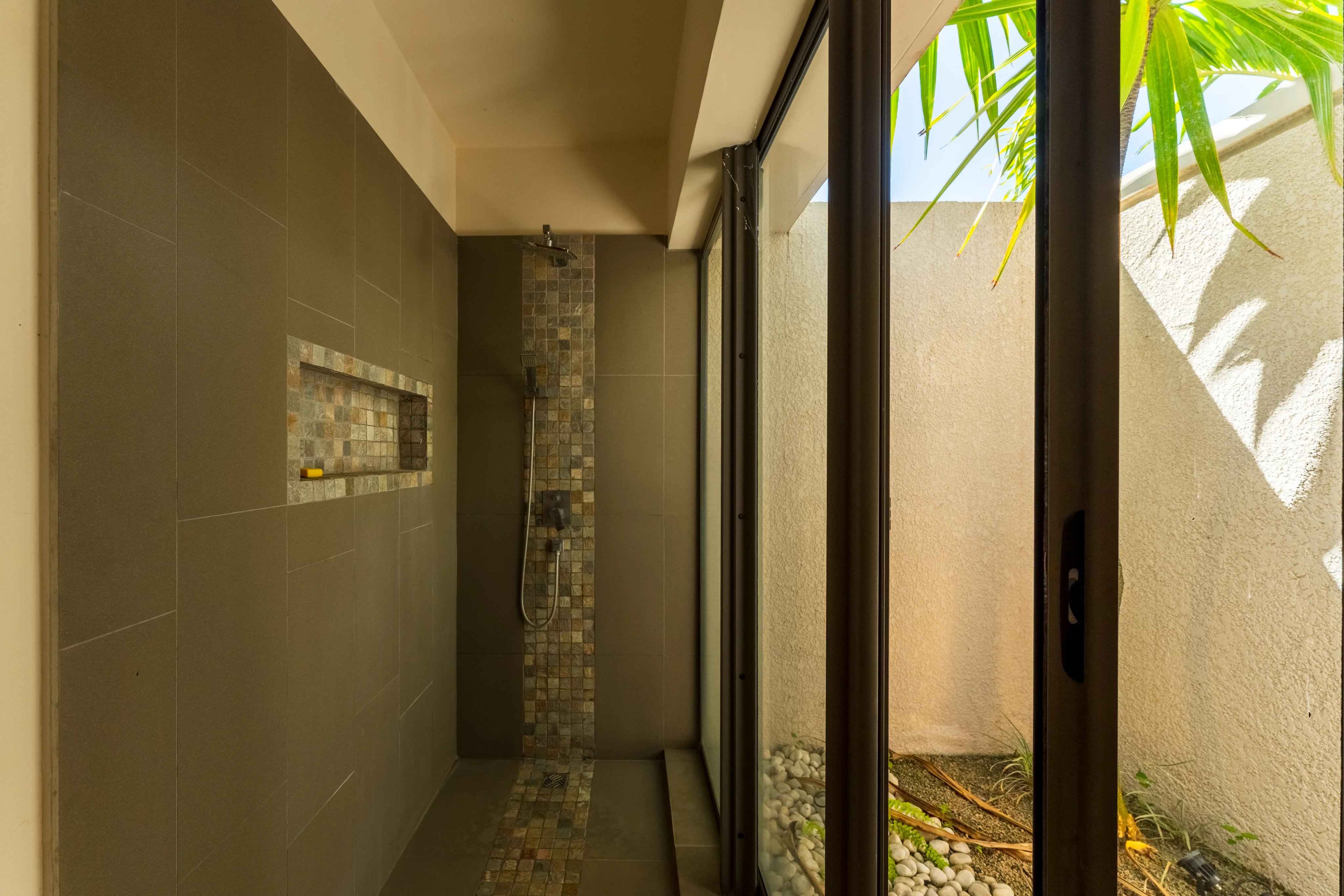 Eeb70637d86cf40d9d75f234b501881b e7b5162d03 4096 original - Attribut alt par défaut.