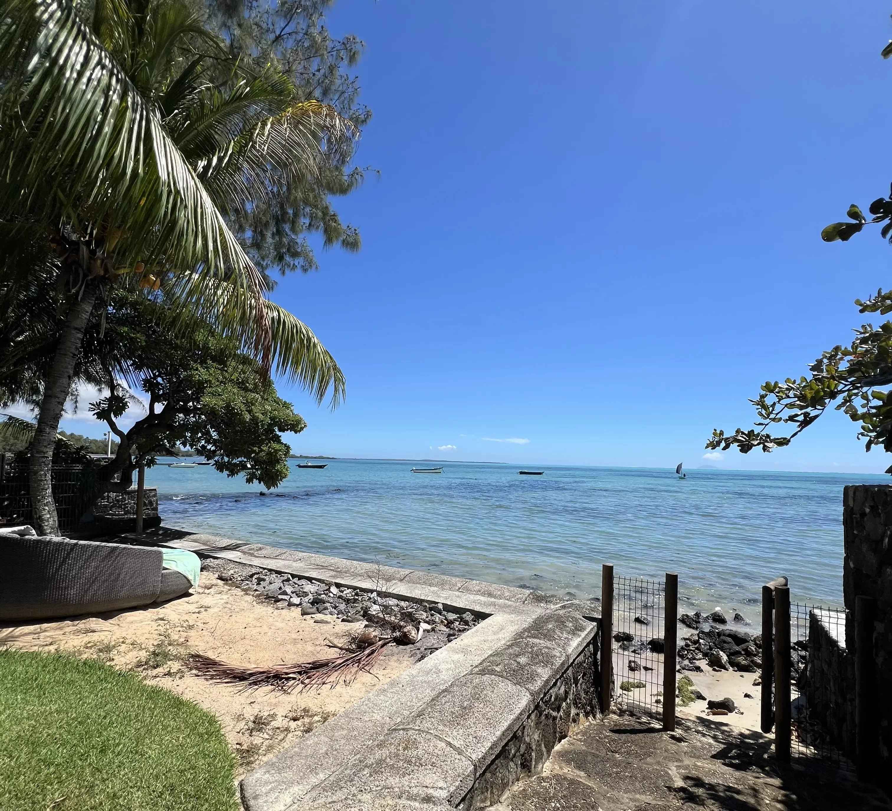 E4354bf070fa497fa3baf5d4f6f63572 ee88a74db2 3024 original - Attribut alt par défaut.