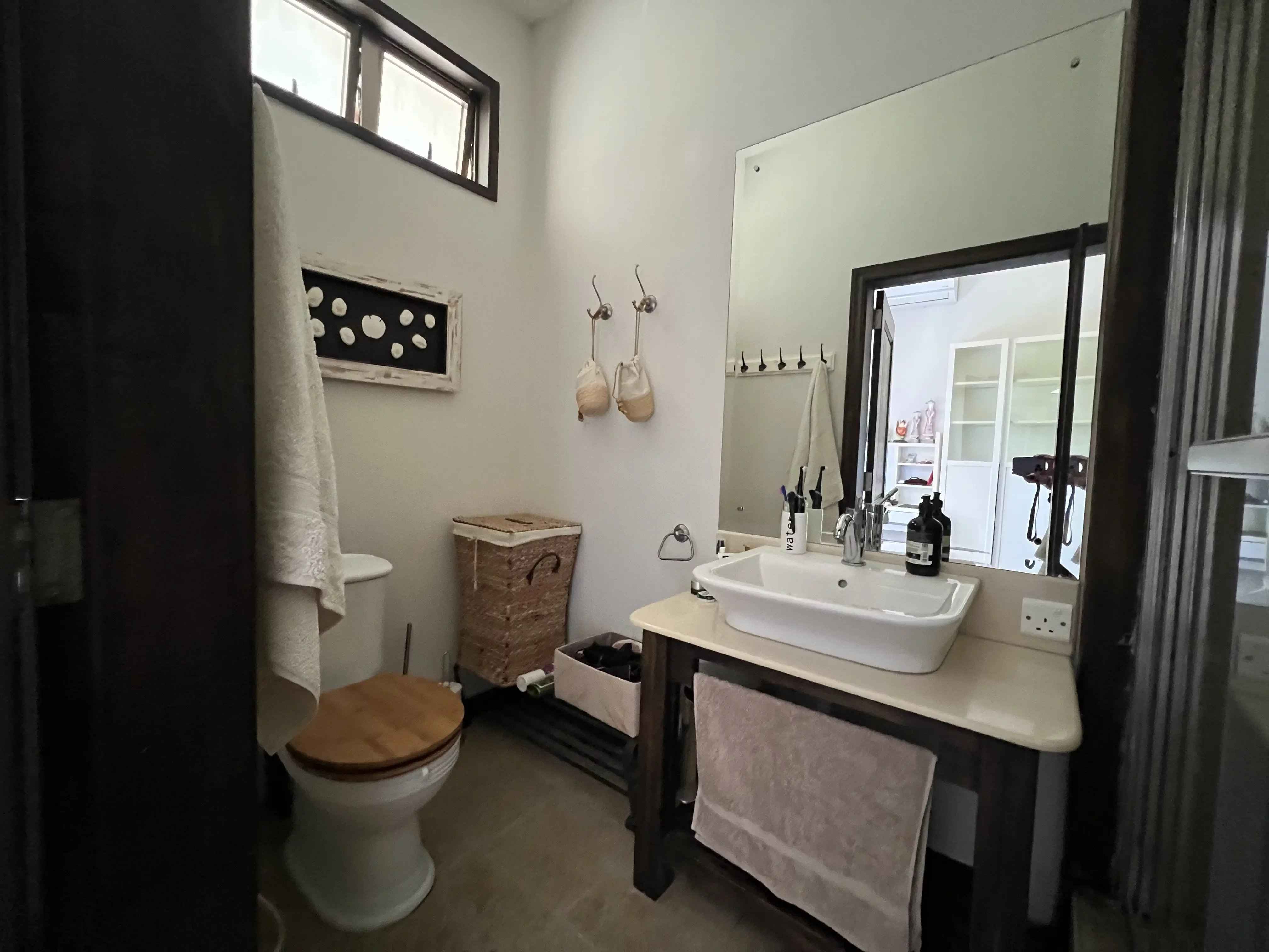 685de0640bbd46511835469ffdad918f eff4465141 4032 original - Attribut alt par défaut.