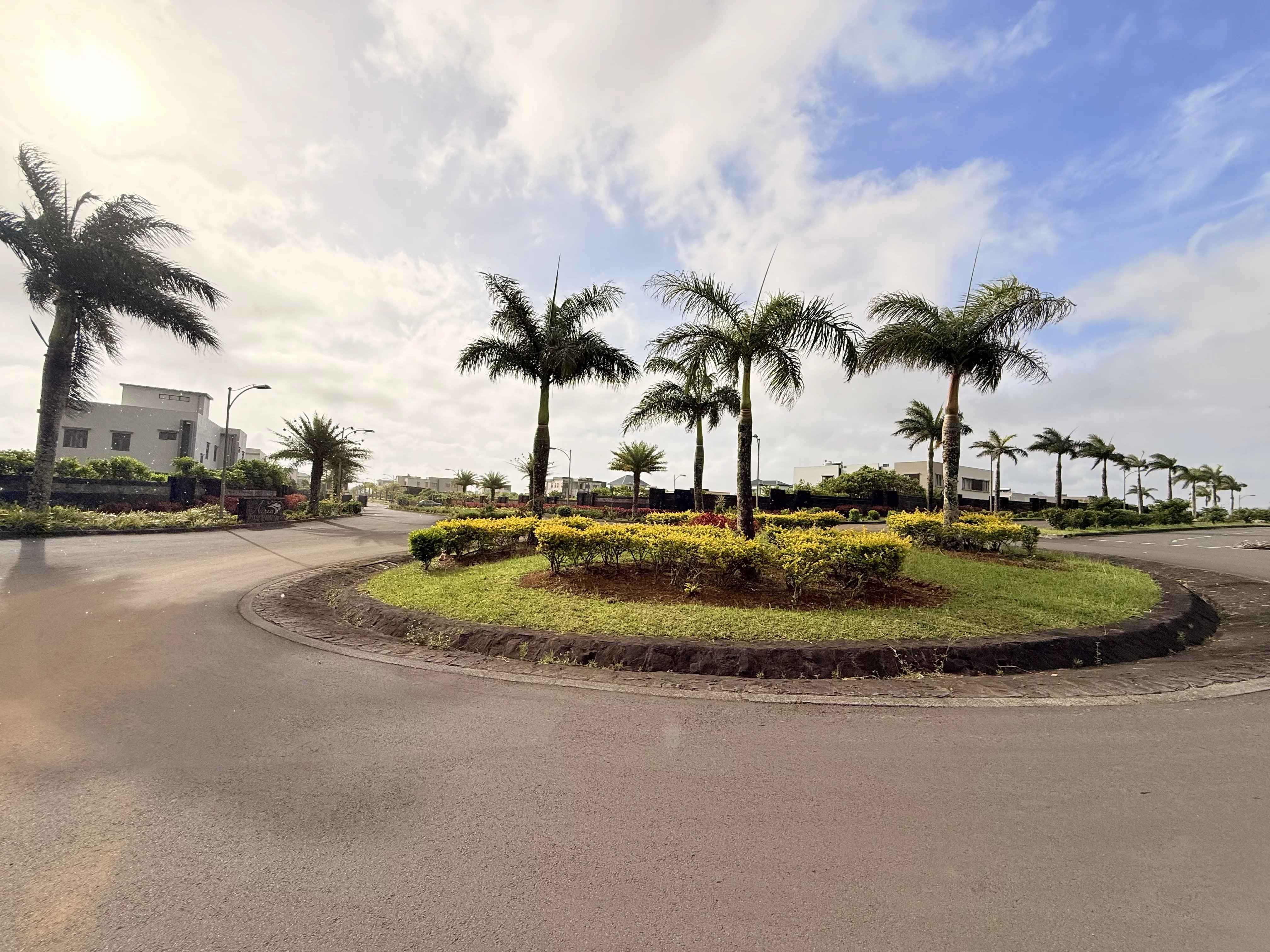 F50e3703d205c47d9f0fd0981c62e6e3 198884474a 4032 original - Translation missing: en.helpers.application.image_tag.default_alt