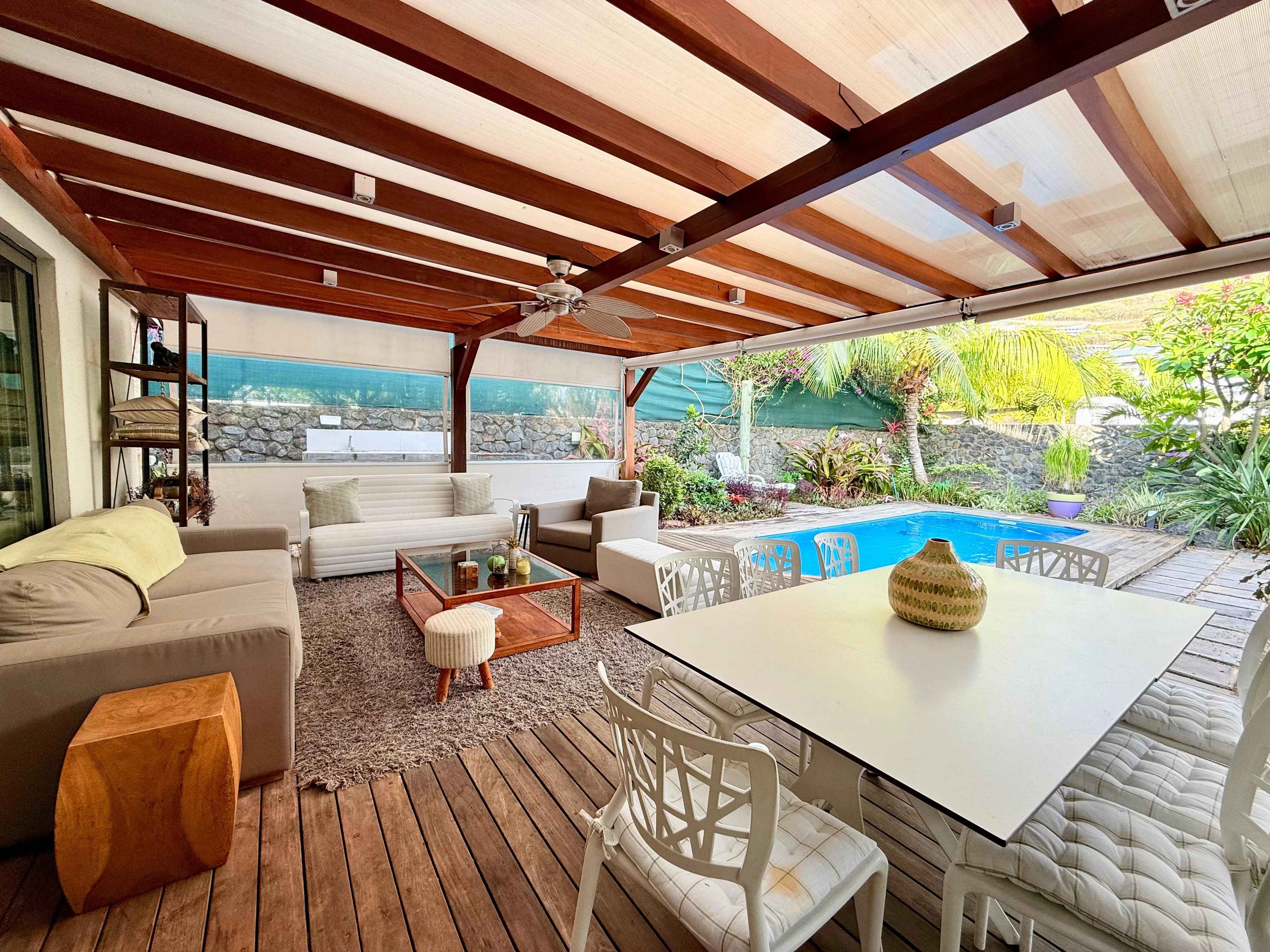 7370a2a0827b6afc475b97ac55a58f24 e145a94552 4032 original - Attribut alt par défaut.