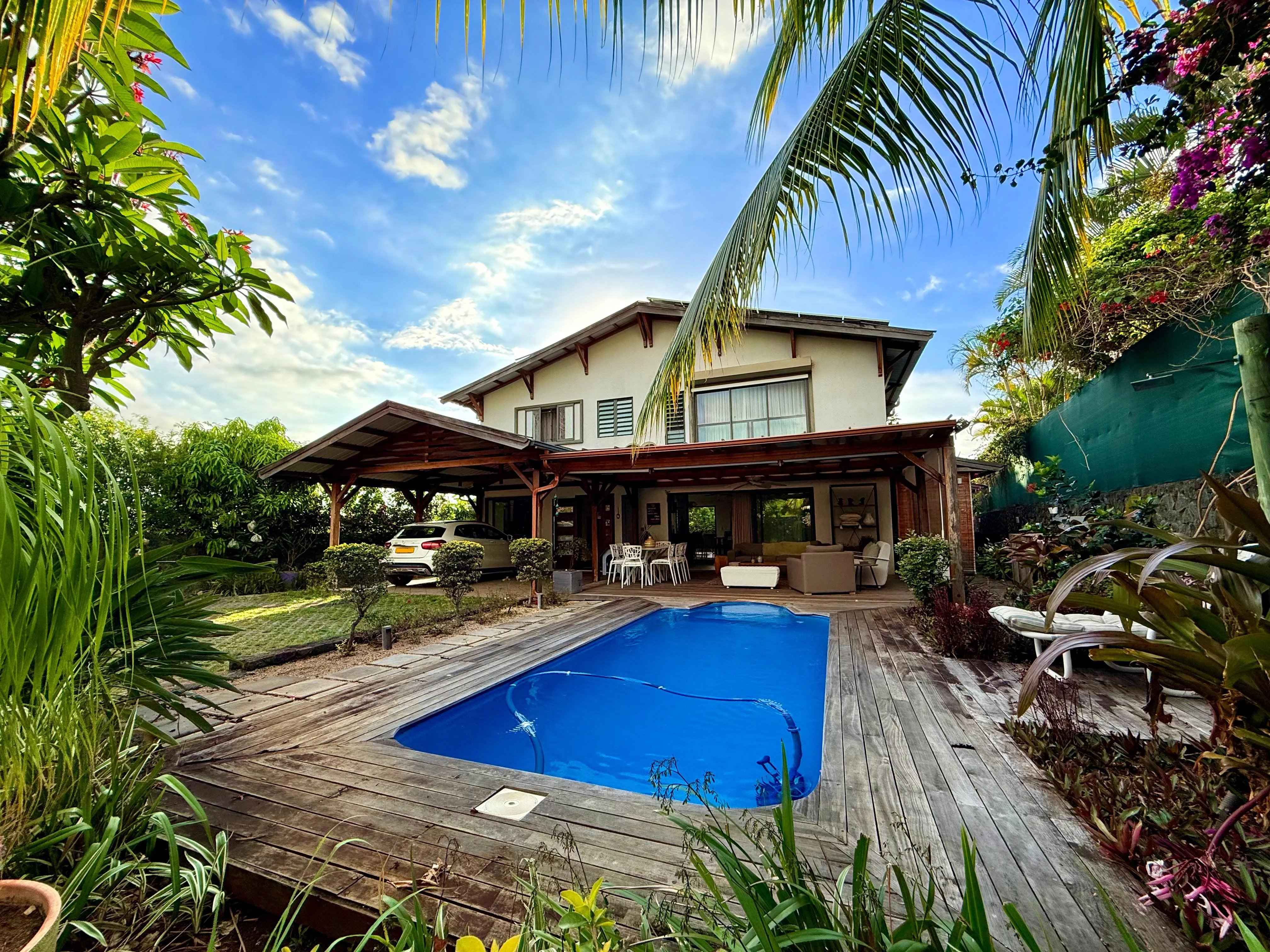 8bf07dedae200959a5ade416a2c258cd 791ff6f062 4032 original - Attribut alt par défaut.