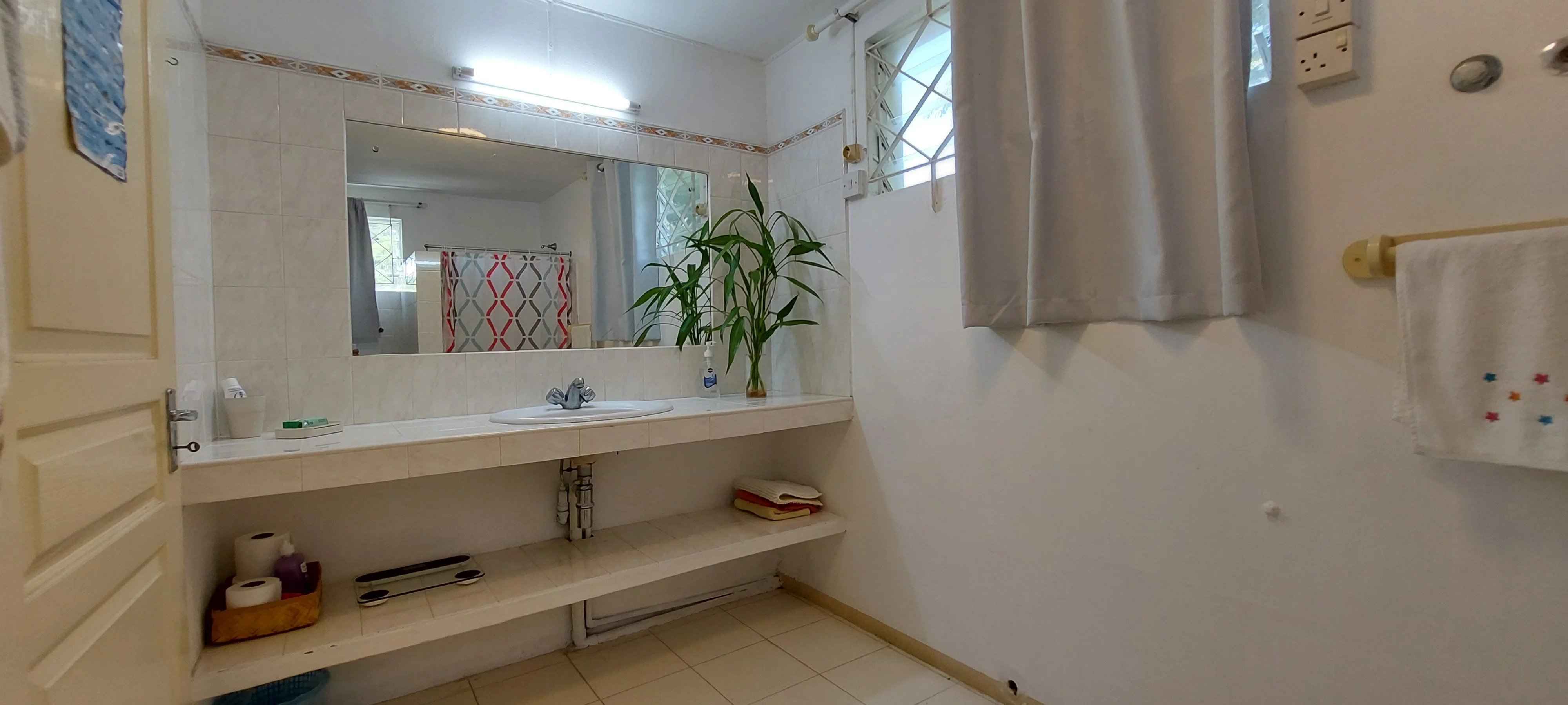 24bdd85ccd1d9f1a04b5a5b4791a5b6a f8bece61a1 4000 original - Attribut alt par défaut.