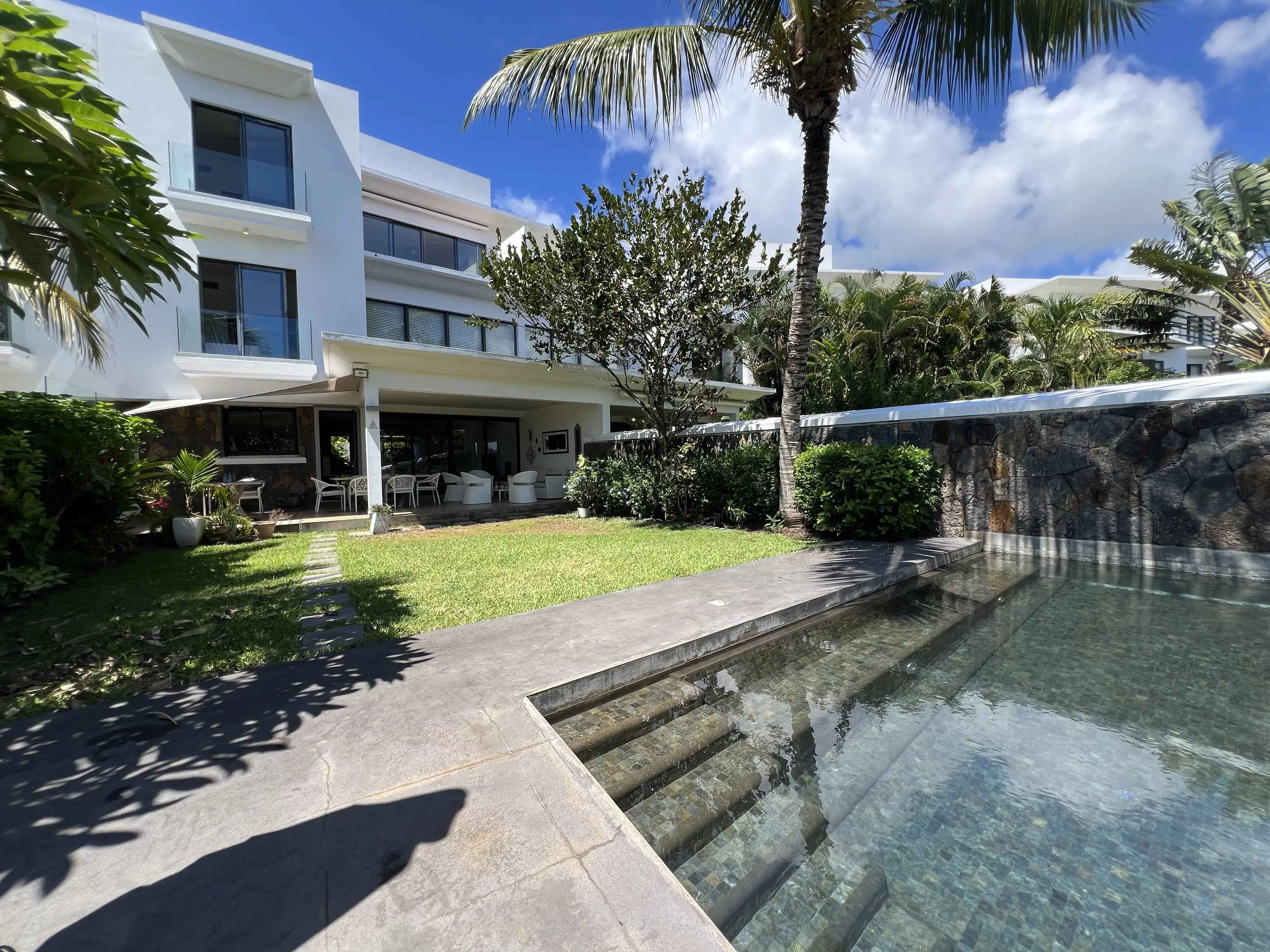 6bc251a078d21a374fb0d46309d931d4 699725185e 4032 original - Attribut alt par défaut.