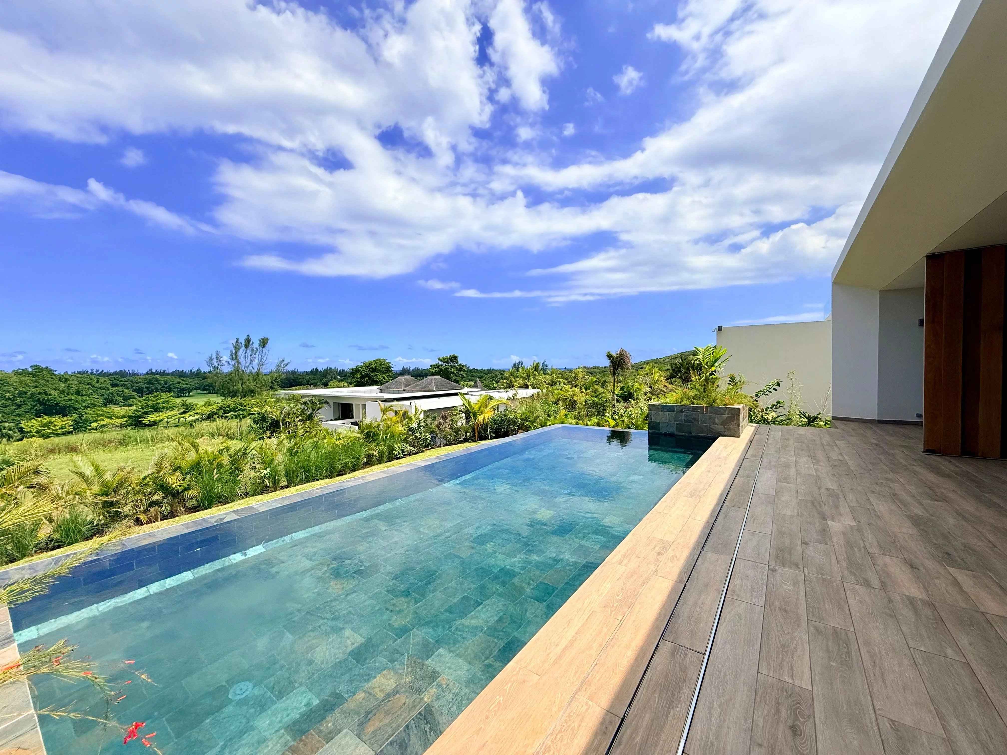 77e1f07bd2b4ba44b8d24c41fa4c6679 75ac48e543 4032 original - Attribut alt par défaut.