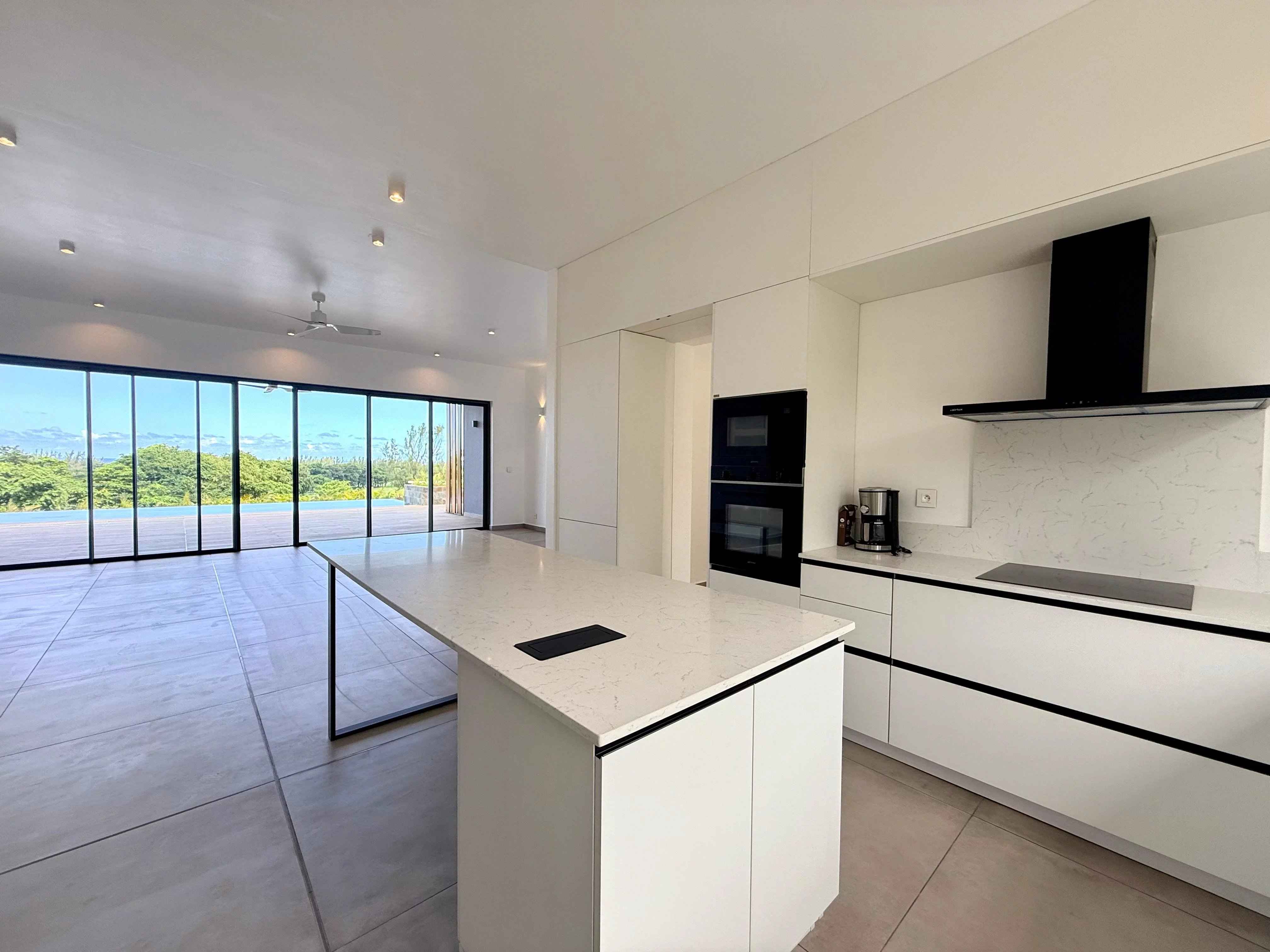 771f88e2266f980ad8a6ebfc782238db 784a28370d 4032 original - Attribut alt par défaut.