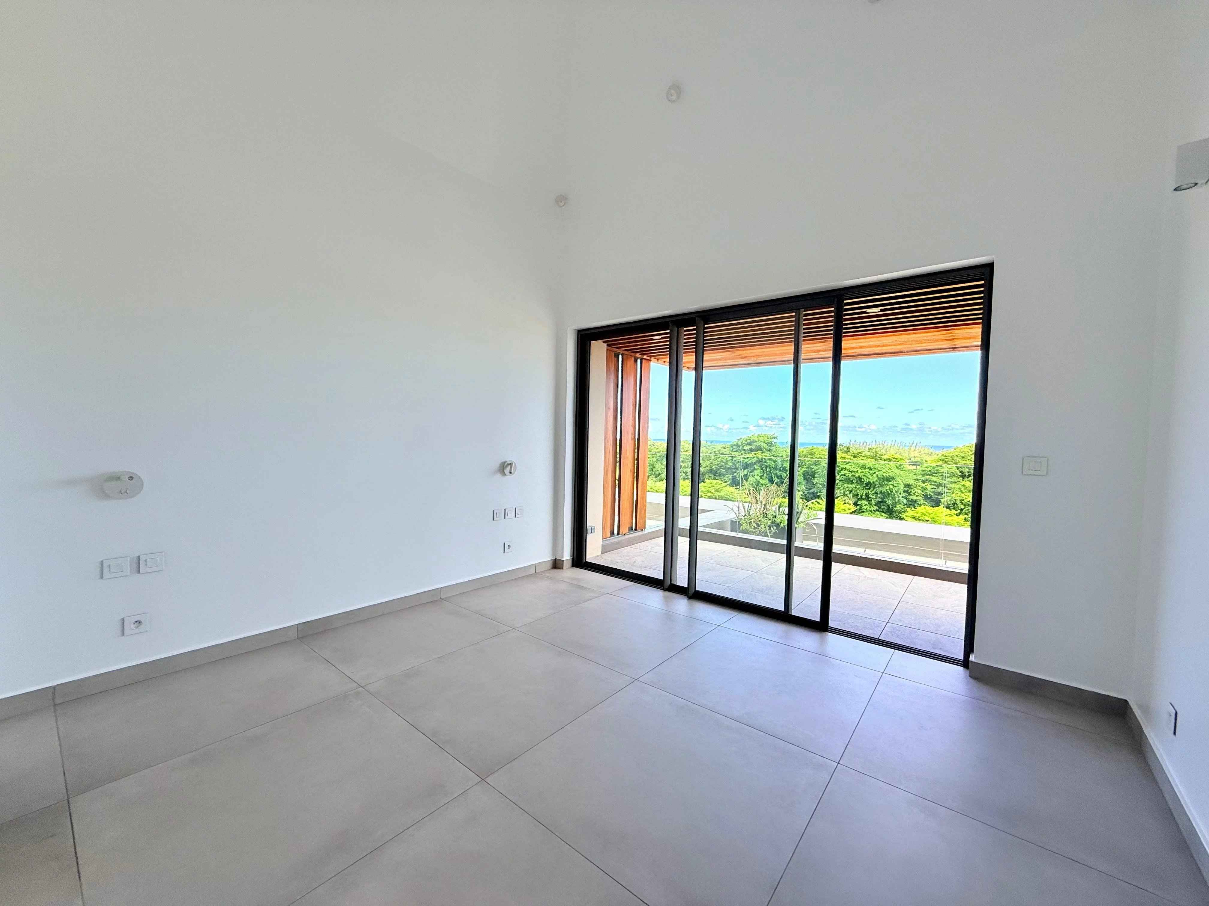 Ce775d413702b9e2c37a2f026835b47f a967ef0d46 4032 original - Attribut alt par défaut.