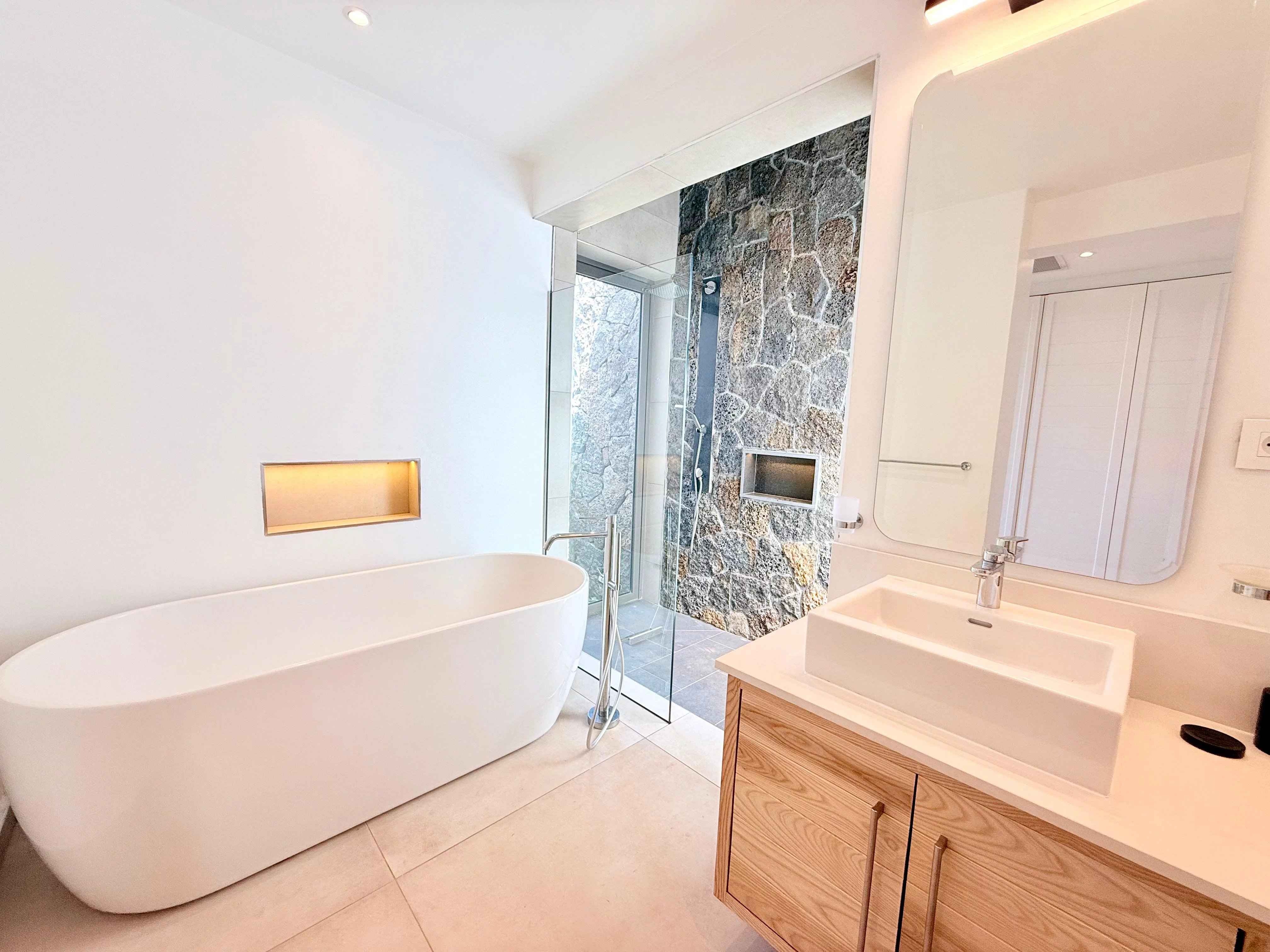 321d012b9215408bd4eebef7b774ec9c 37b637871a 4032 original - Attribut alt par défaut.