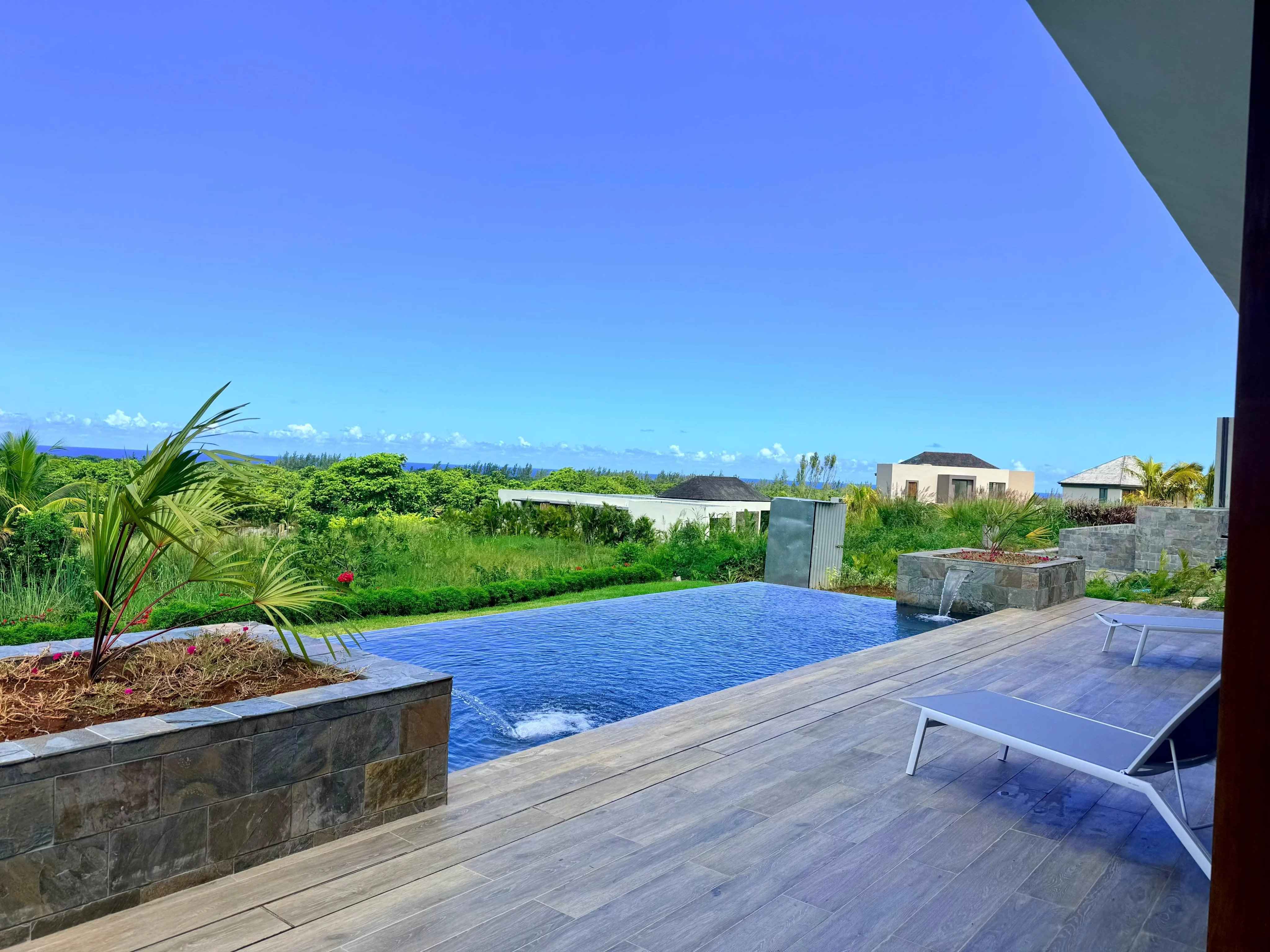 684bfc8e5e6a5751ea96fe9ded13ef82 3d945dde5f 4096 original - Attribut alt par défaut.