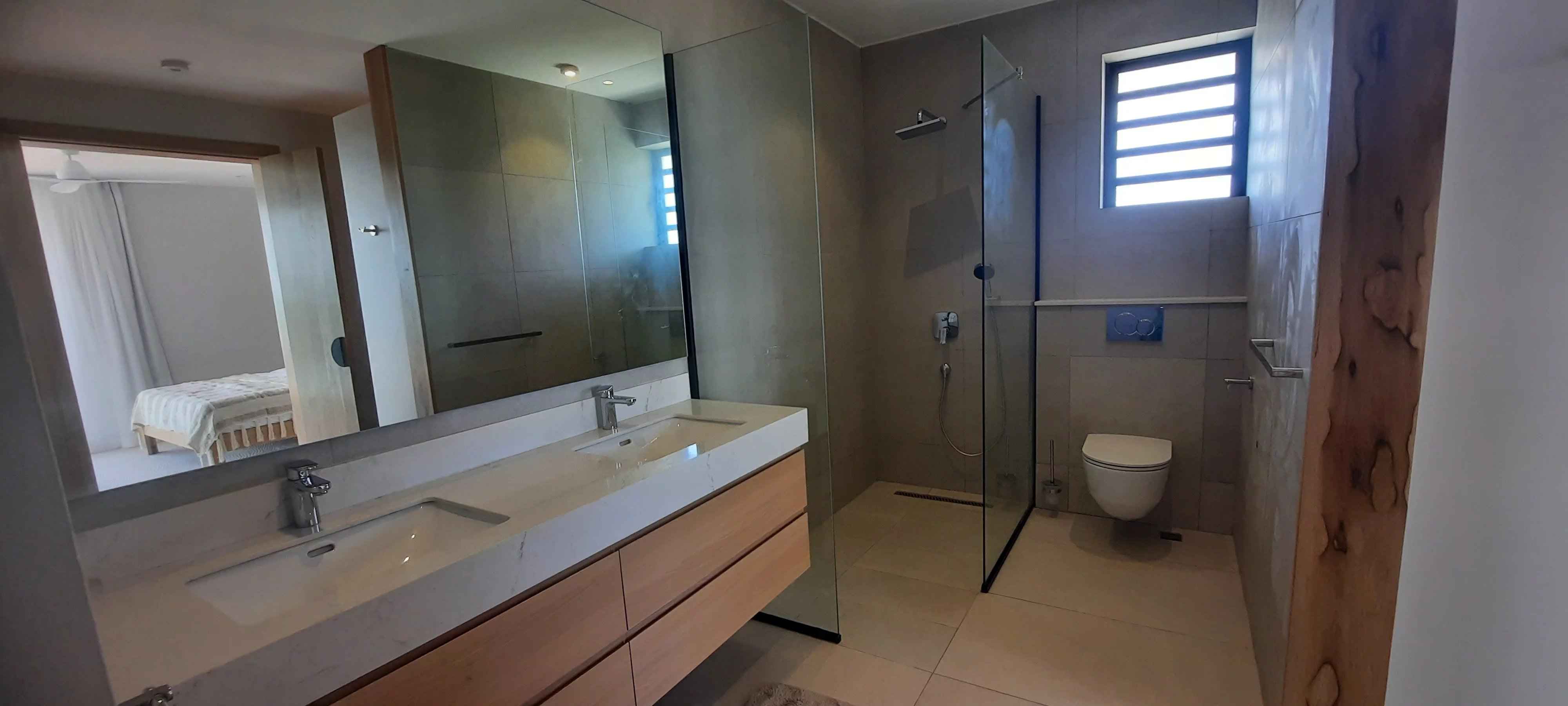 0d7b24fe1320083a44ccfaad4b216c92 3e774862d0 4000 original - Attribut alt par défaut.