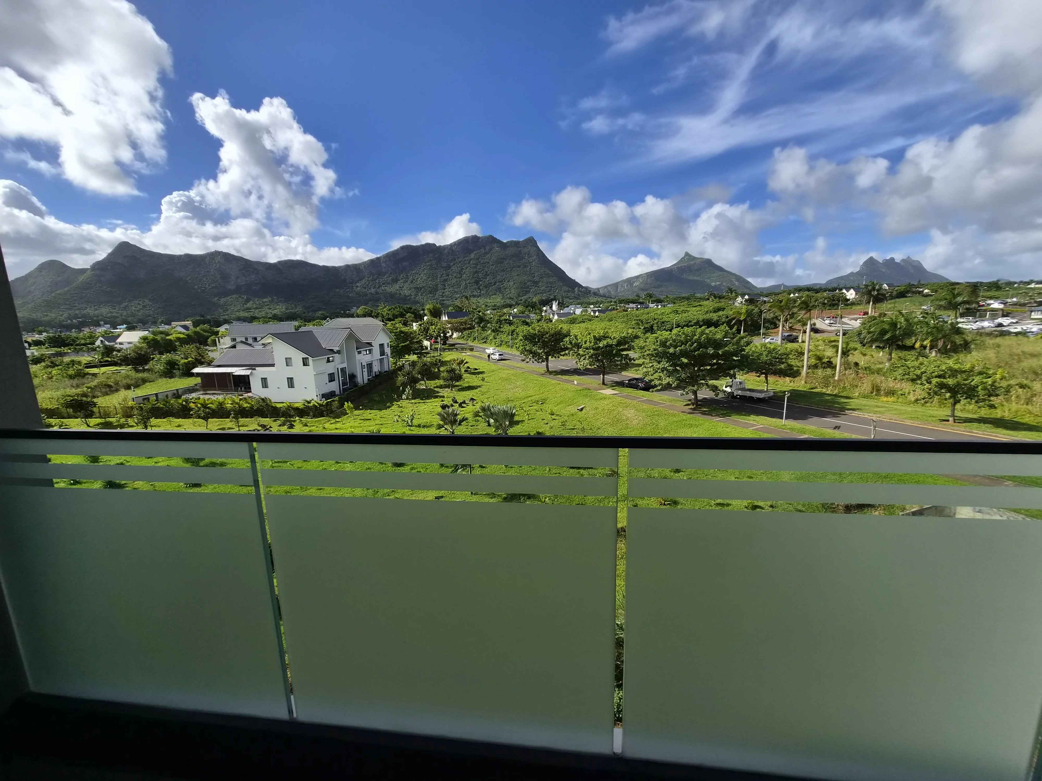 2b590d232cbefdb810ab2873b4169d23 9f69137915 4000 original - Translation missing: en.helpers.application.image_tag.default_alt