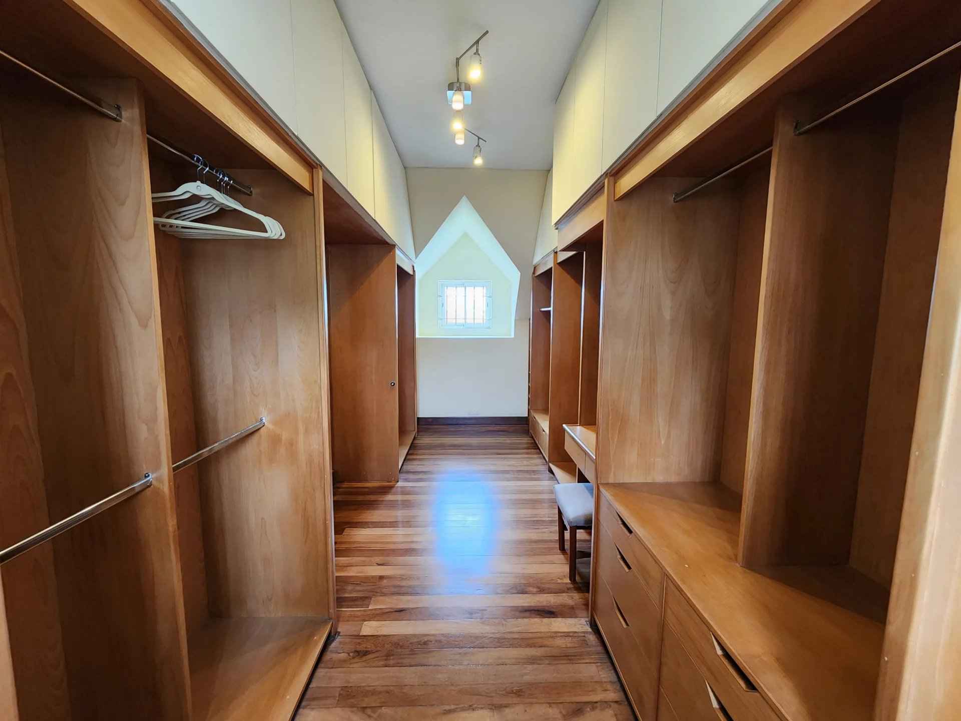 A87b397bc845382795431fb198019923 a1fbfce03f 1920 original - Translation missing: en.helpers.application.image_tag.default_alt