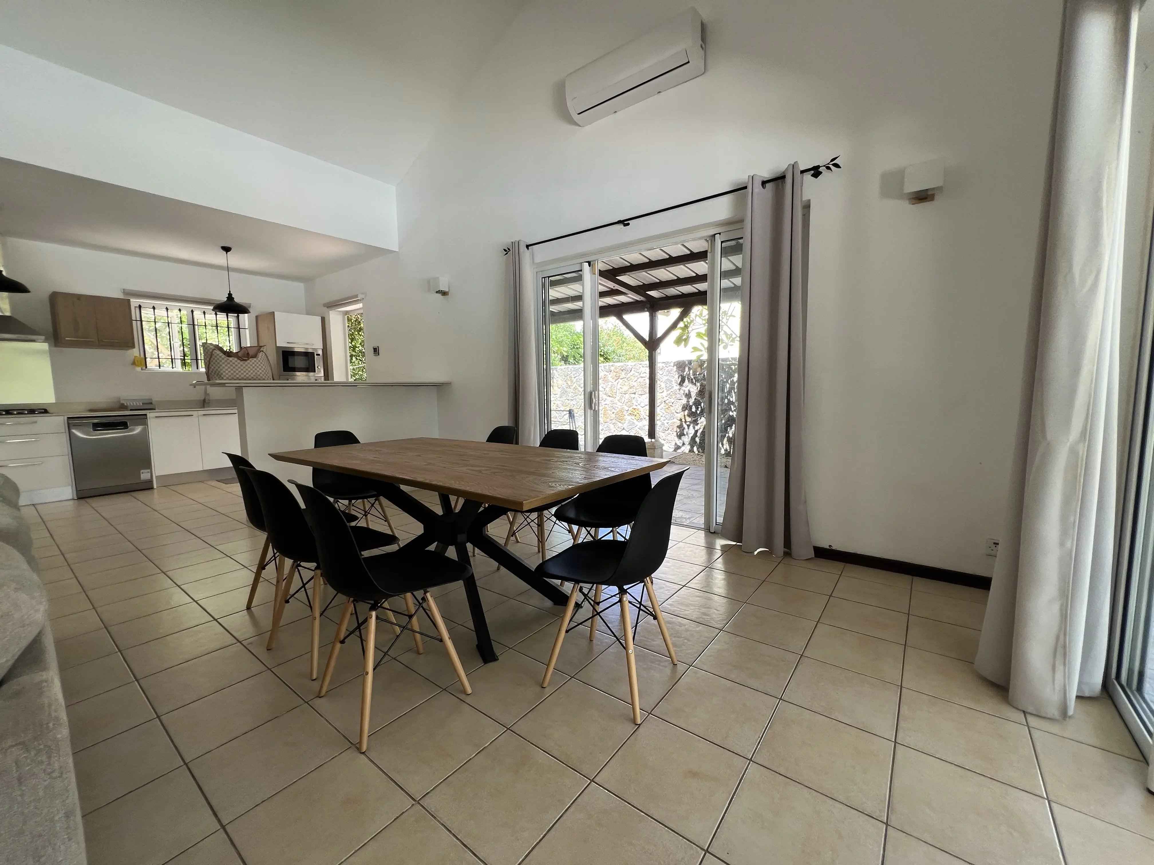 61055fb7456ee2f4e54c8382d5e3e7df b4c6a6a029 4032 original - Attribut alt par défaut.