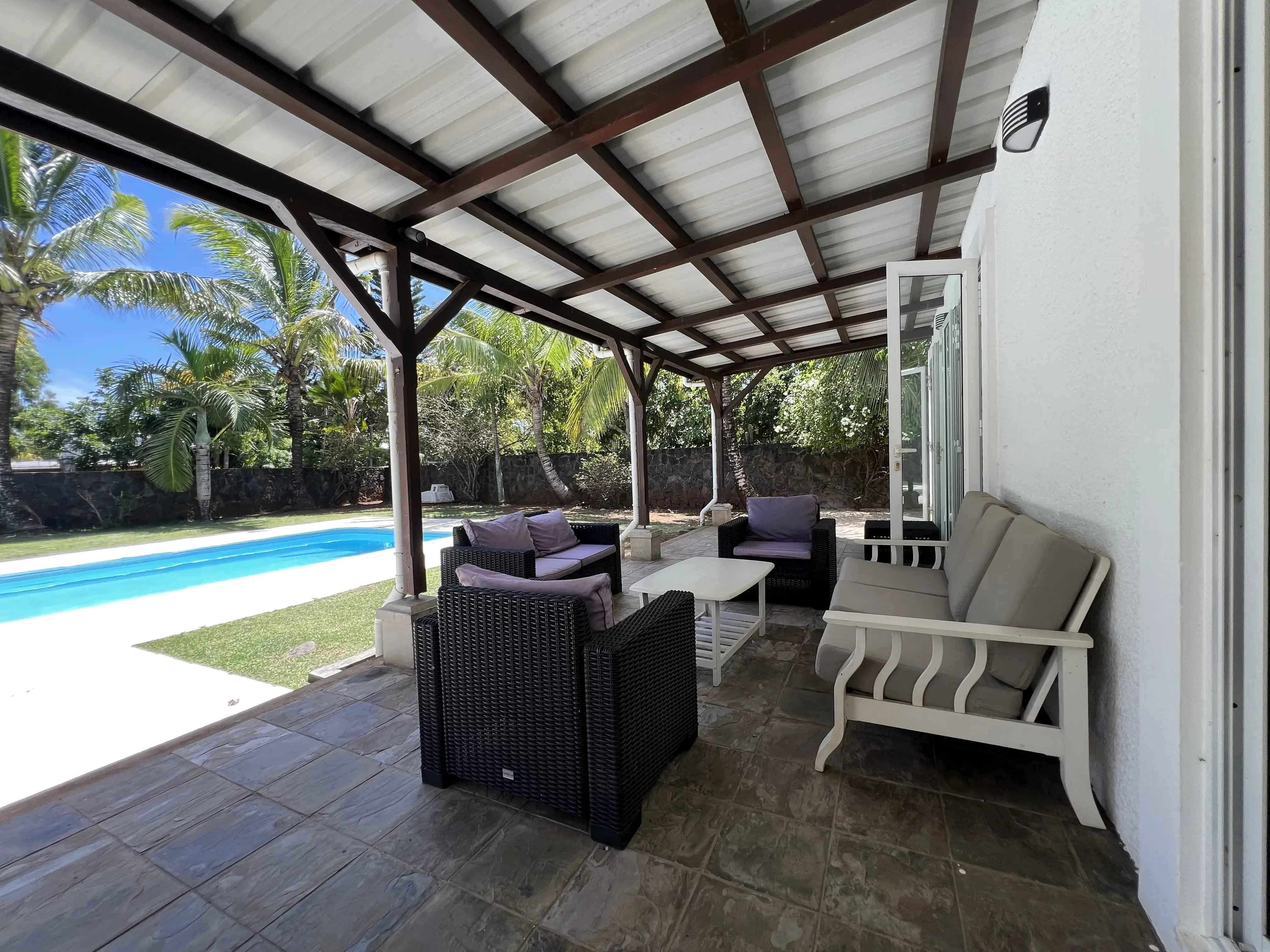 Ae7d418cebc0aa8f15a69b236eb3ca07 3b104cb18c 4032 original - Attribut alt par défaut.