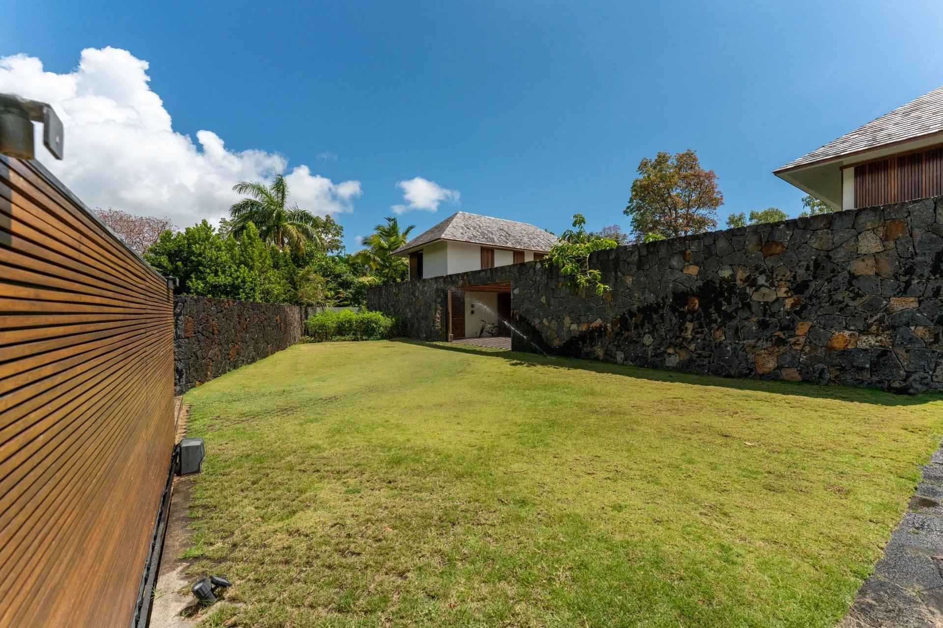 377da7f3ad4b3f5ebcc5691c7f18f728 14dafc77e9 1920 original - Attribut alt par défaut.