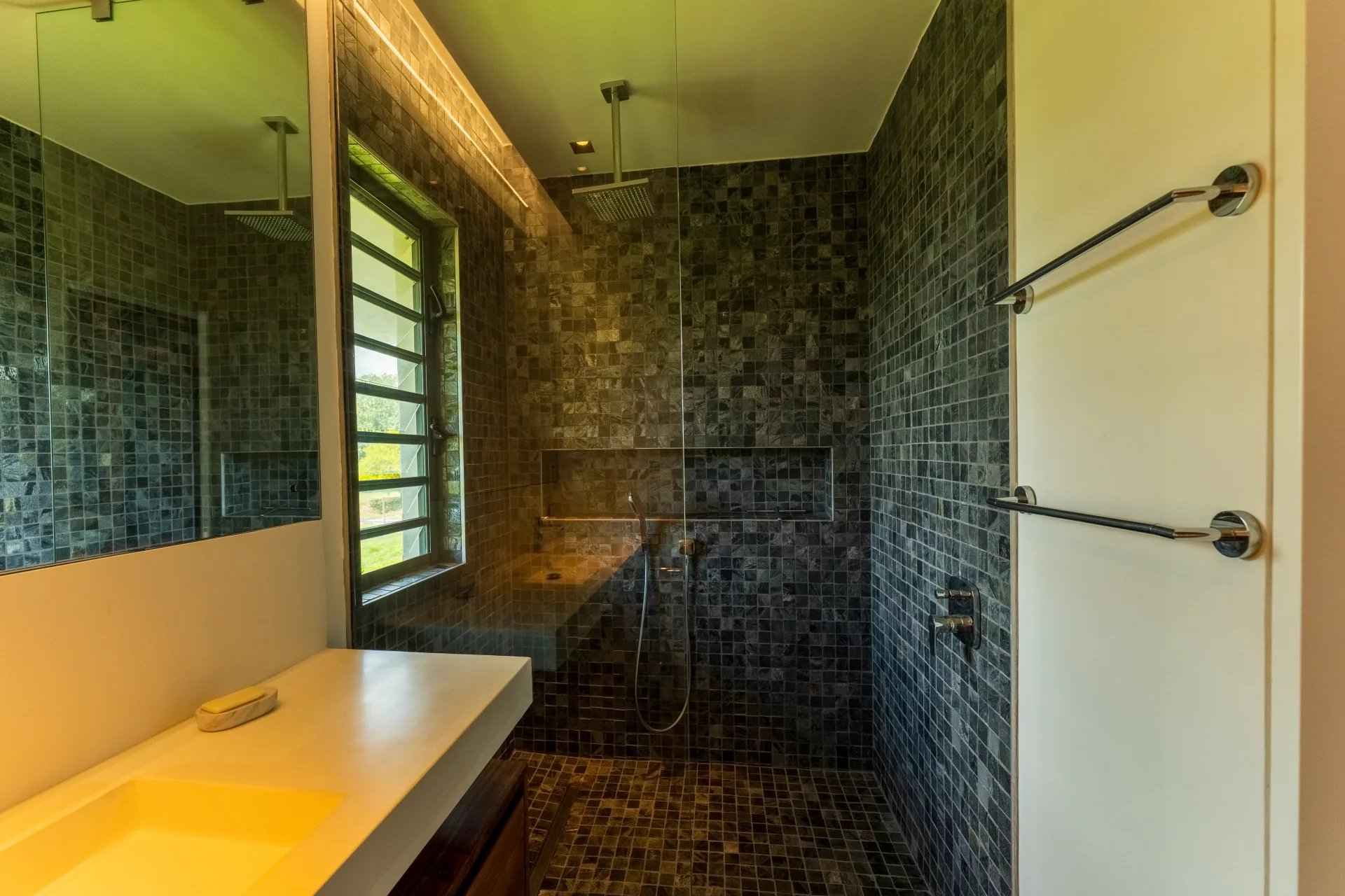 05b24a3b807e1511a7b5e3d3841765ce c80d4f8ea9 1920 original - Attribut alt par défaut.