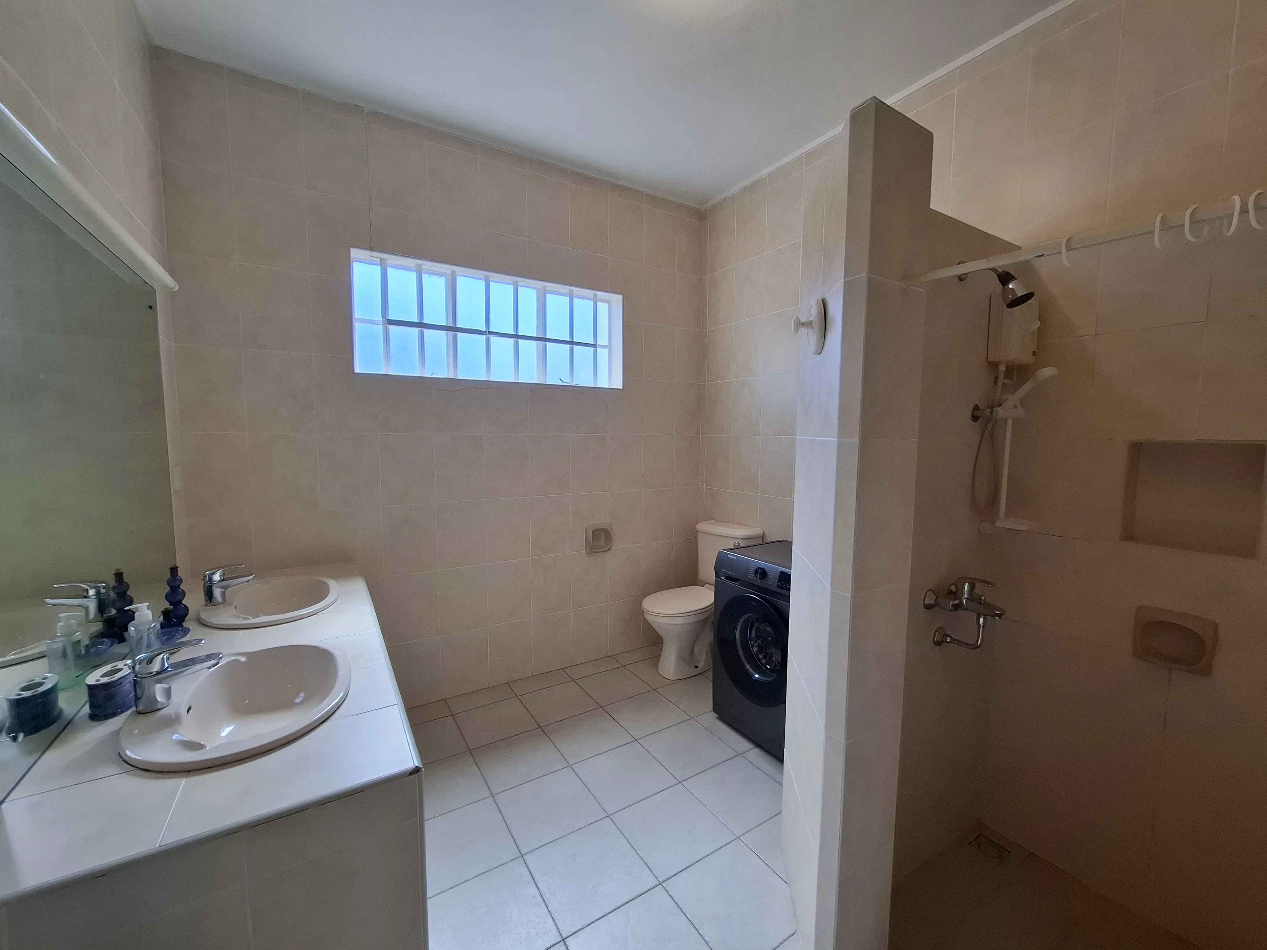 5e1c6eddbaa7eb7f50e8f11b54d985b9 3ef8e1d5fd 4080 original - Attribut alt par défaut.