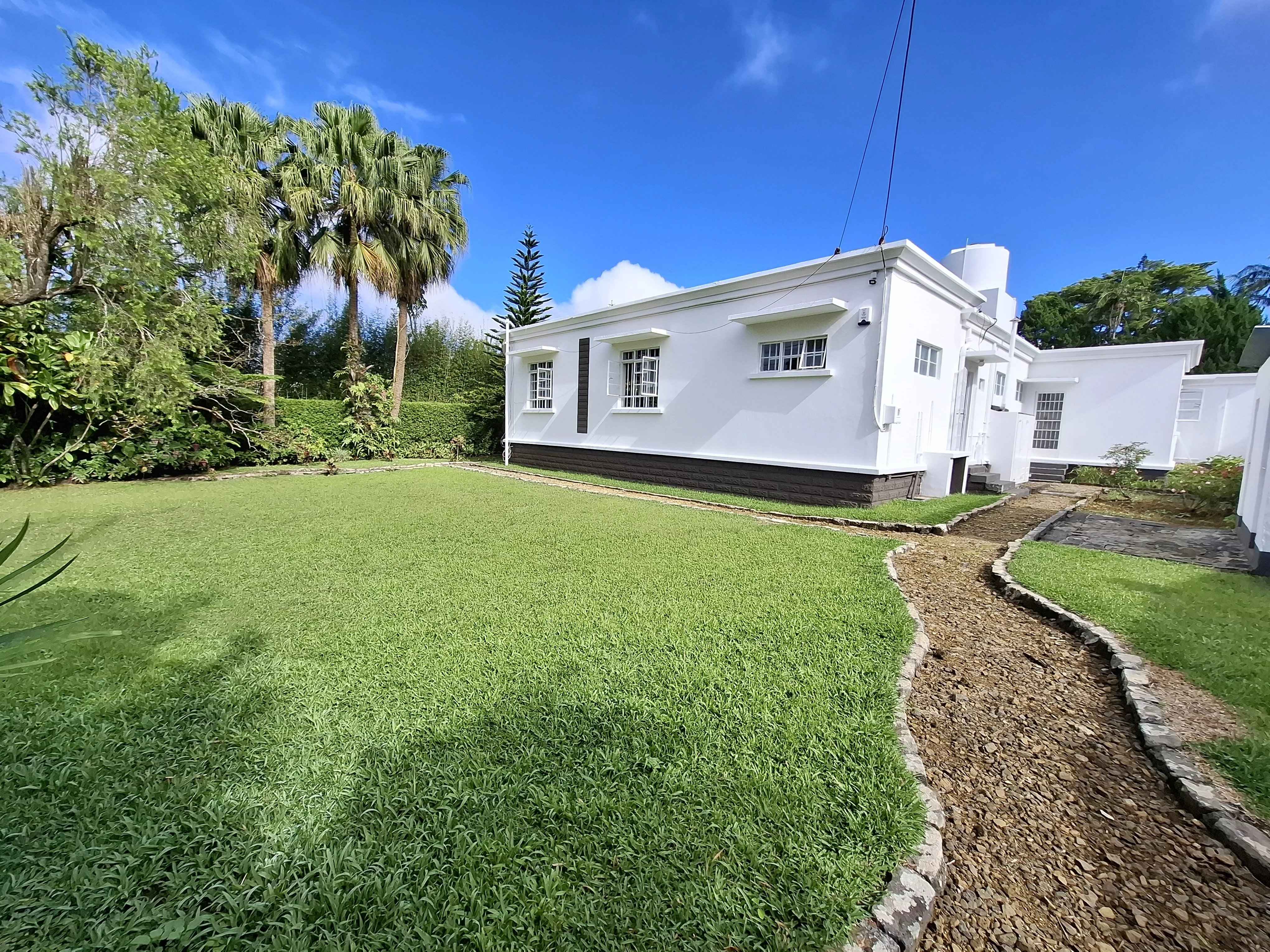 65960cfe16f2ddf79e4338d842c5ecd8 518ca3d080 4080 original - Attribut alt par défaut.