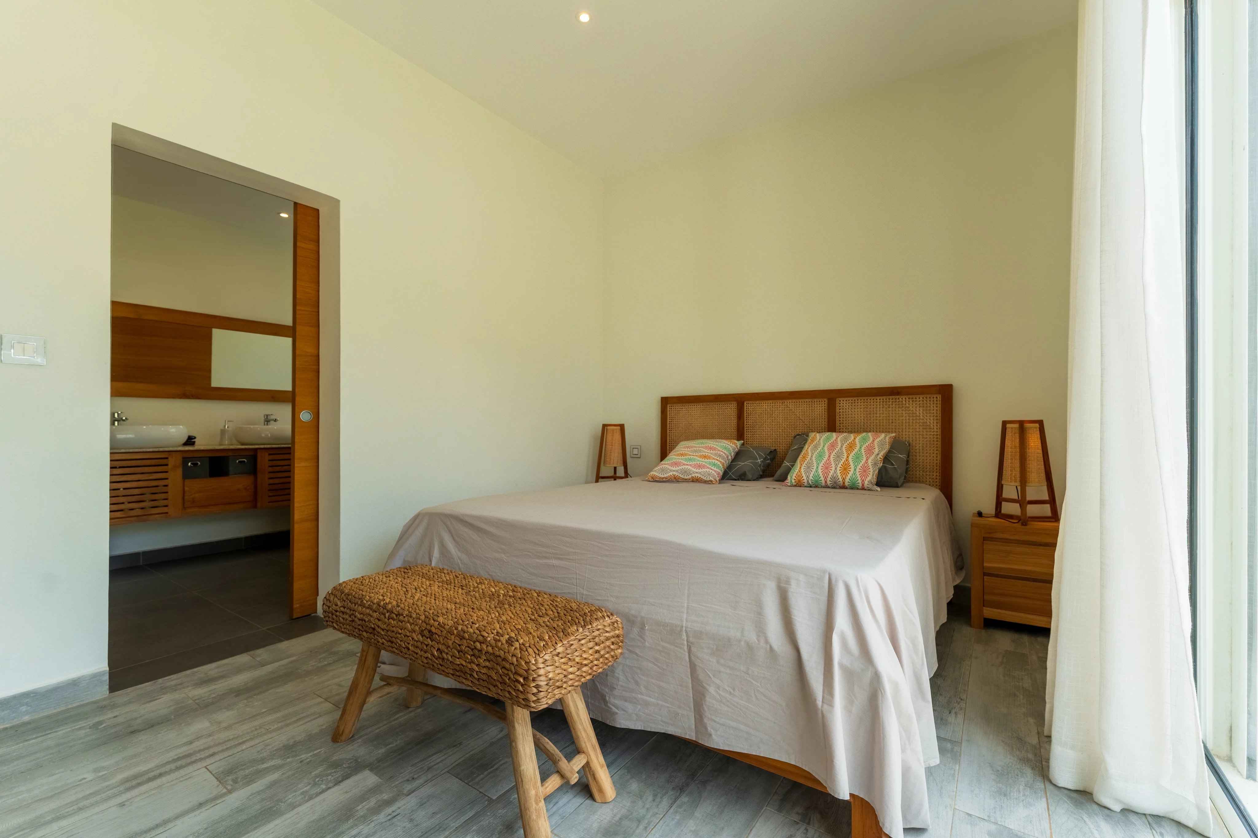 F0cc81183852cf505c1a26690892dffb 976be54aa2 4096 original - Attribut alt par défaut.