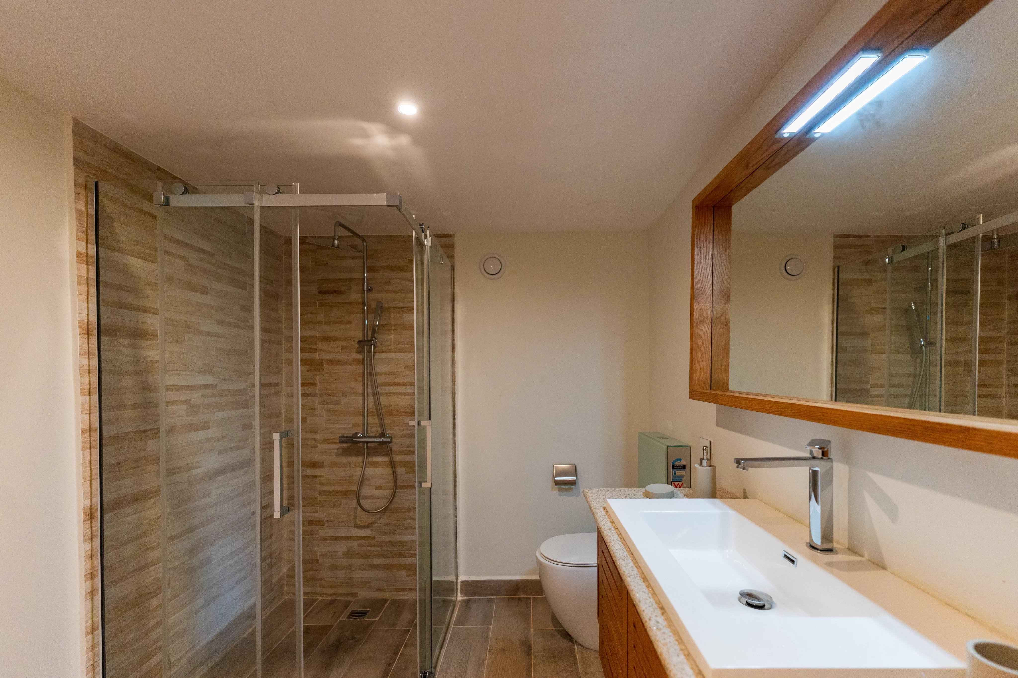 8f28a916f52fa78d764cde97662fb4ab 351873e678 4096 original - Attribut alt par défaut.