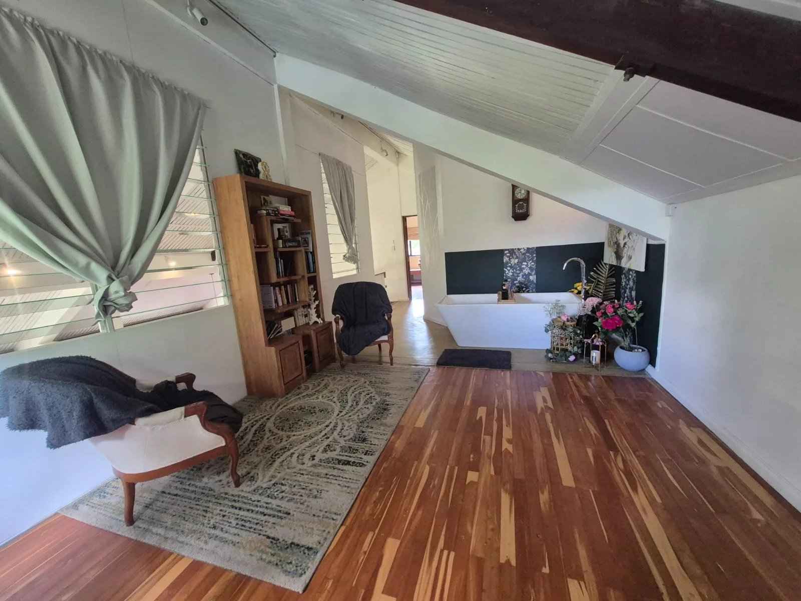 3e12f0dde357c00dfb4431a69a728e34 48f6425a5b 1600 original - Attribut alt par défaut.