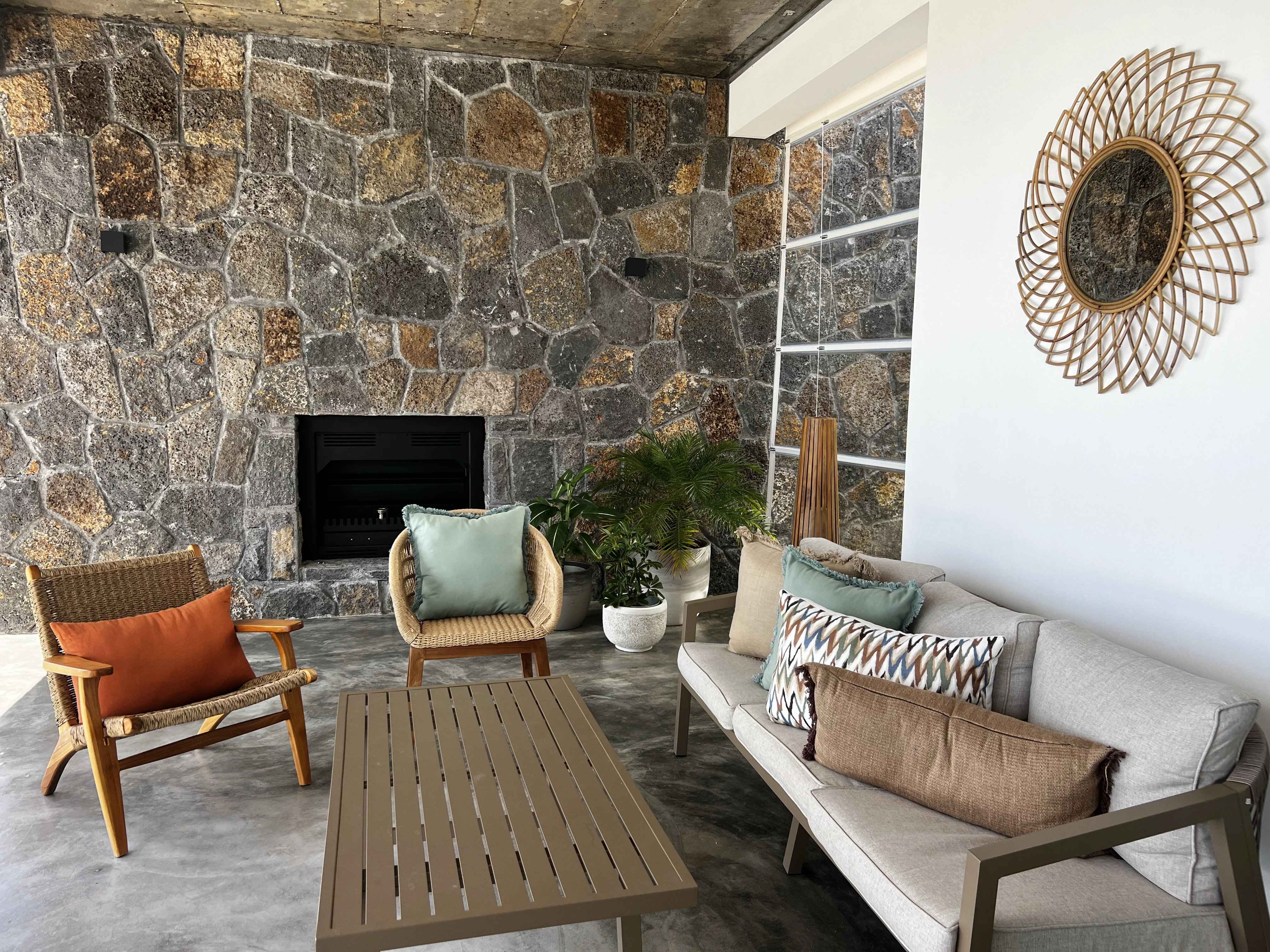 84e26a2dd014a056edc3fd6fb3ed363a ef000ce4cb 4032 original - Attribut alt par défaut.