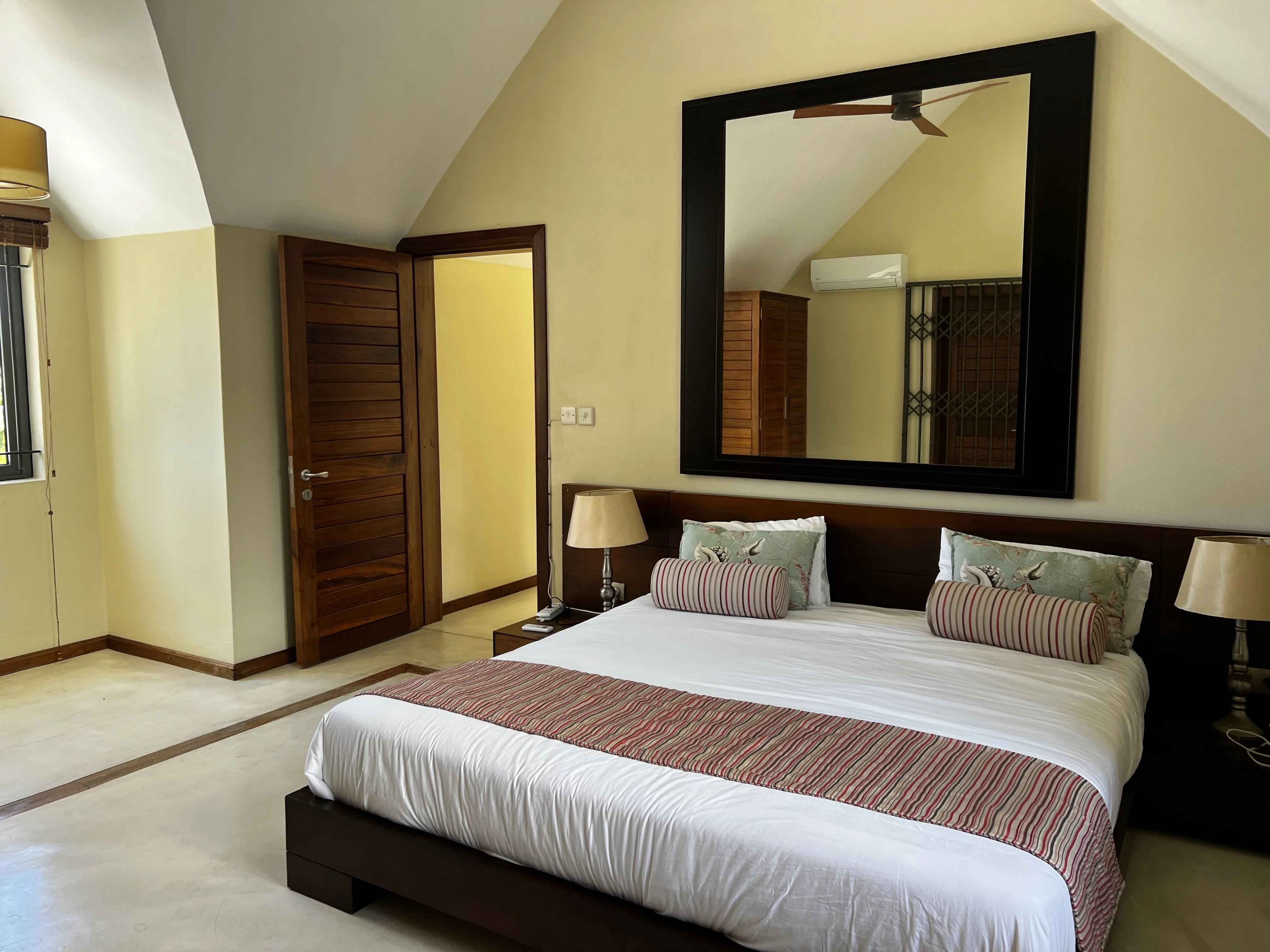 136e86b3260319b92a37fc0de0618625 1774025ae3 4032 original - Attribut alt par défaut.