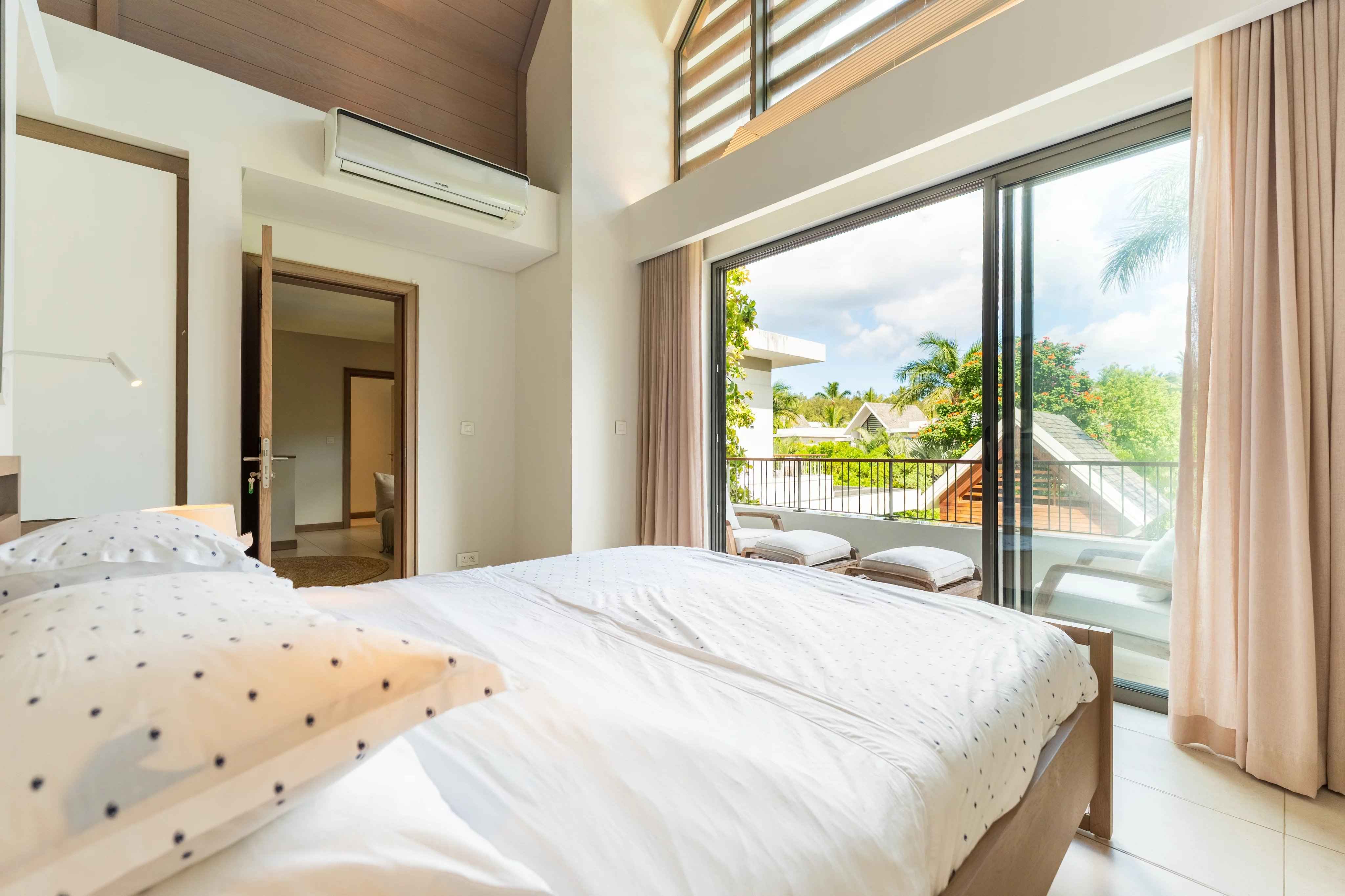 8ed4e57b76cd52b7e7ec1c7831b06303 7f33ac330a 4096 original - Translation missing: en.helpers.application.image_tag.default_alt