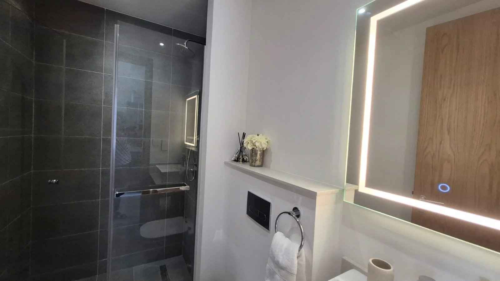 Bde011ef46b793c806a9b0d68717fd05 e095902687 1600 original - Translation missing: en.helpers.application.image_tag.default_alt