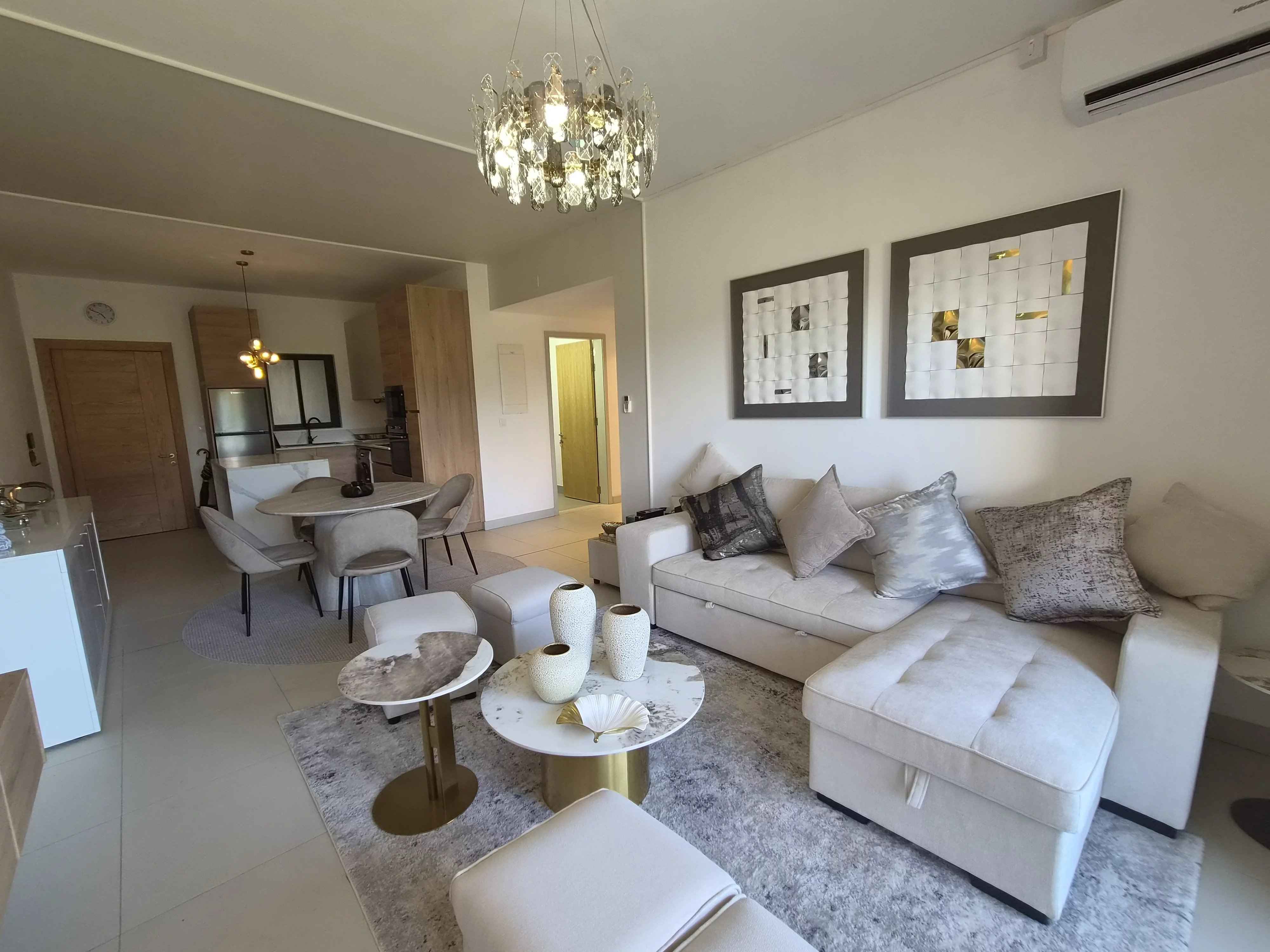 585564e64c25da3c4d3c3196eb17569f 2b12f06129 4000 original - Attribut alt par défaut.