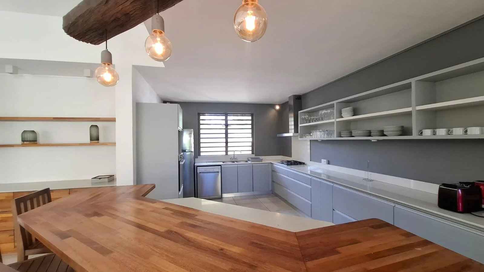 1b2076b89753b2ba535087a73a90a587 621deec578 1600 original - Attribut alt par défaut.