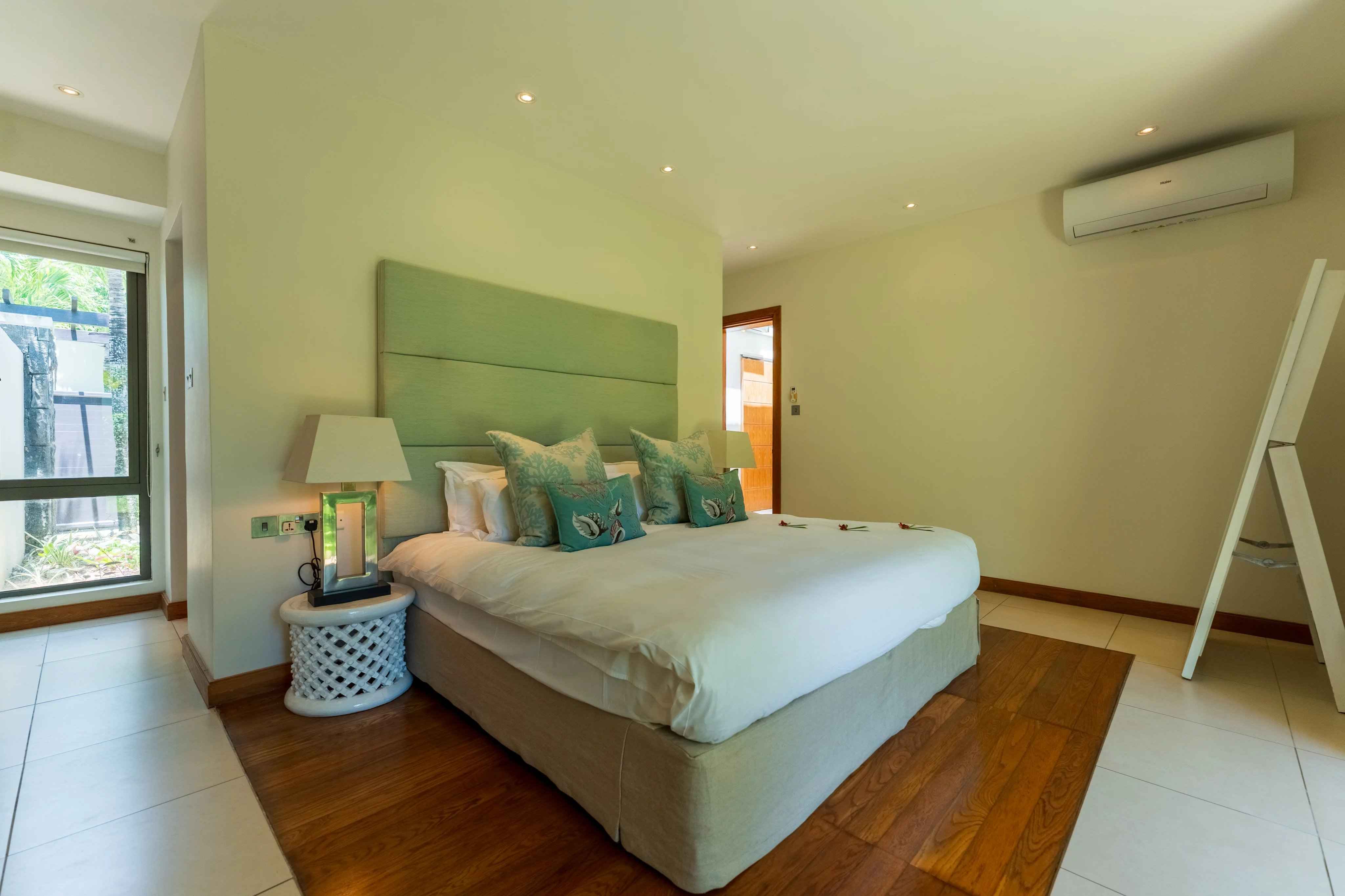 0b0de60fd77e4cf7f7f47e331a5609f8 8d5ae40f2e 4096 original - Attribut alt par défaut.