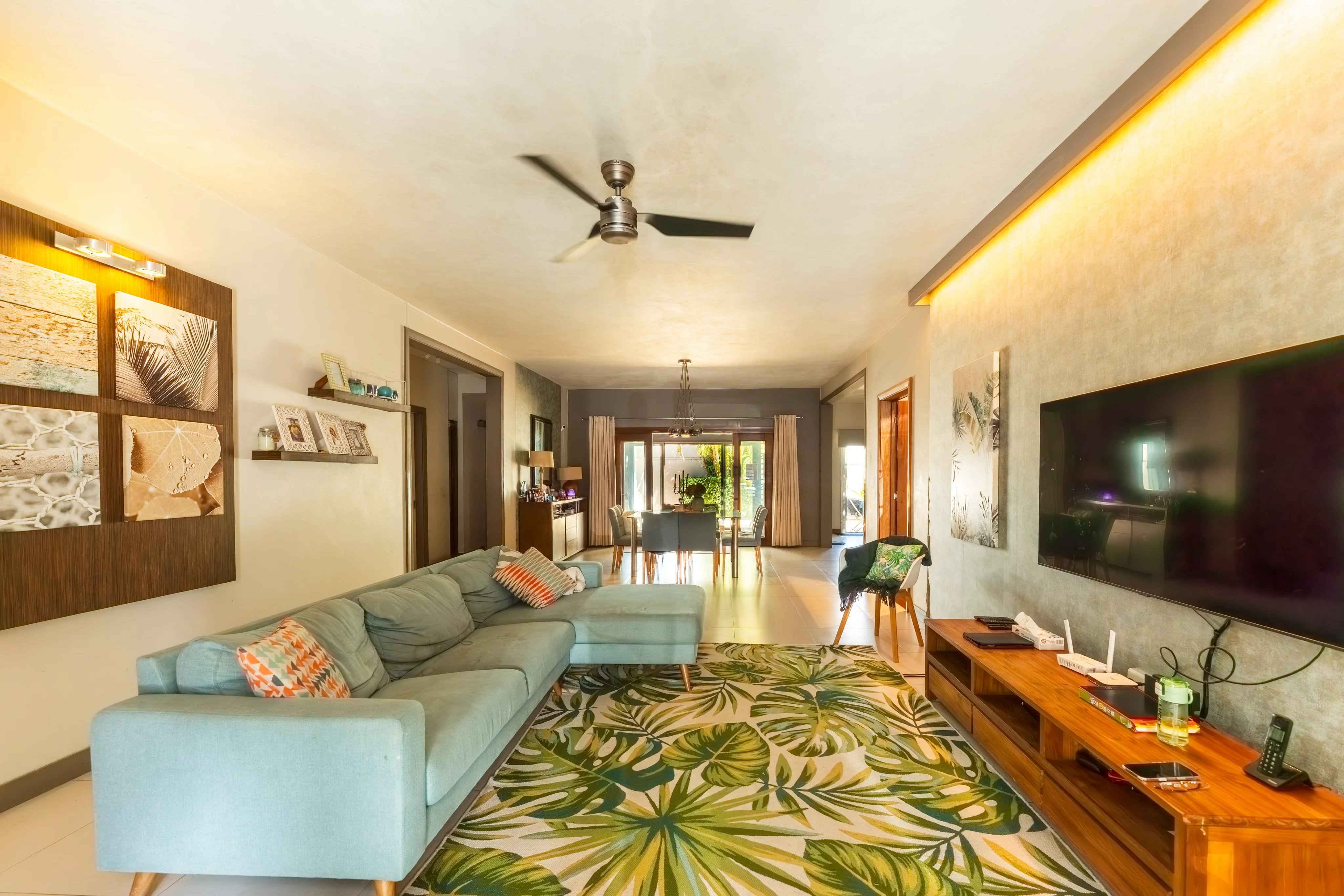 F915cf3716a925270c1ee1f098c4c1da 4a327676e3 4096 original - Attribut alt par défaut.