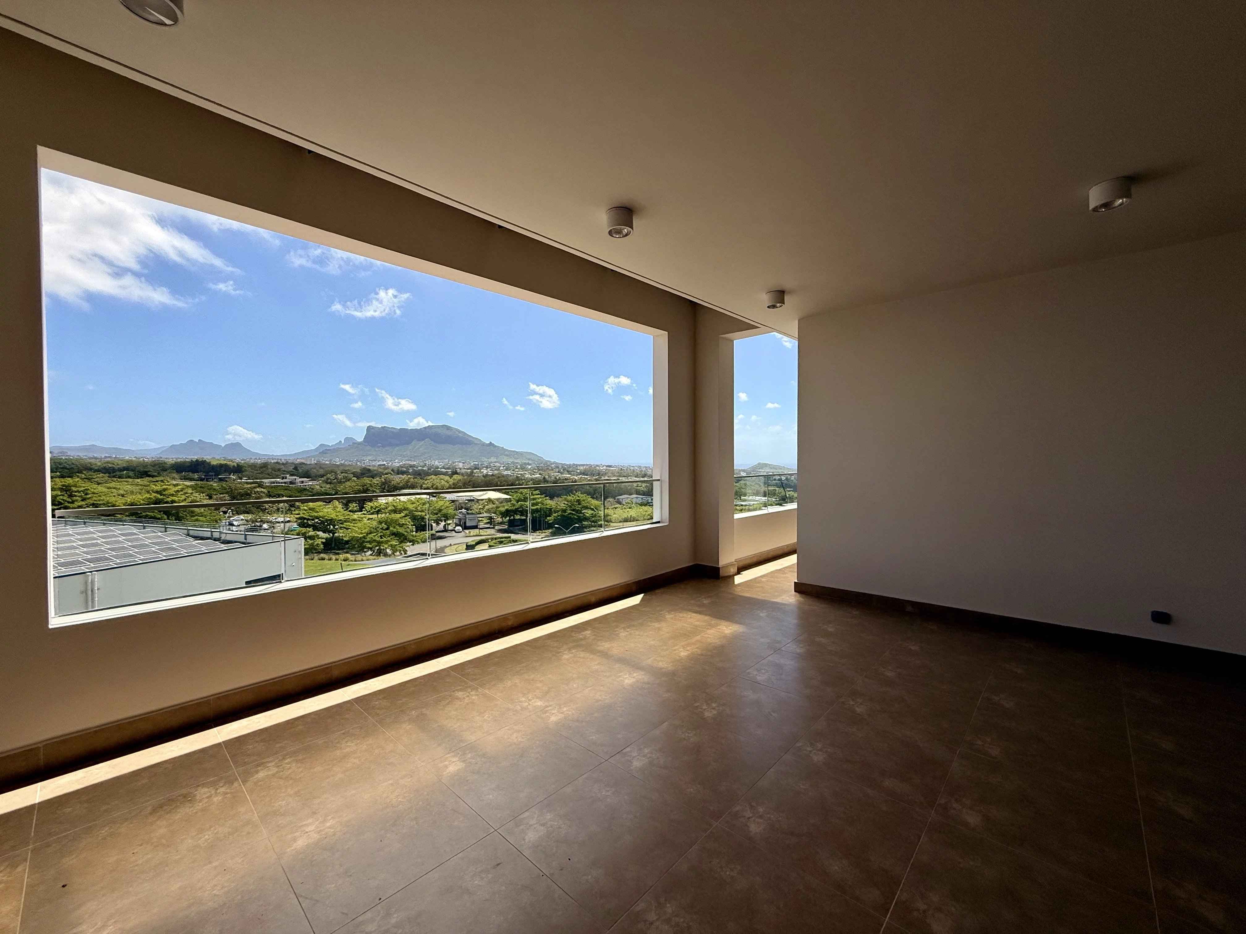 37bf5bbaa47582befbf77c7f0a41d2cc b7478c4032 4032 original - Translation missing: en.helpers.application.image_tag.default_alt